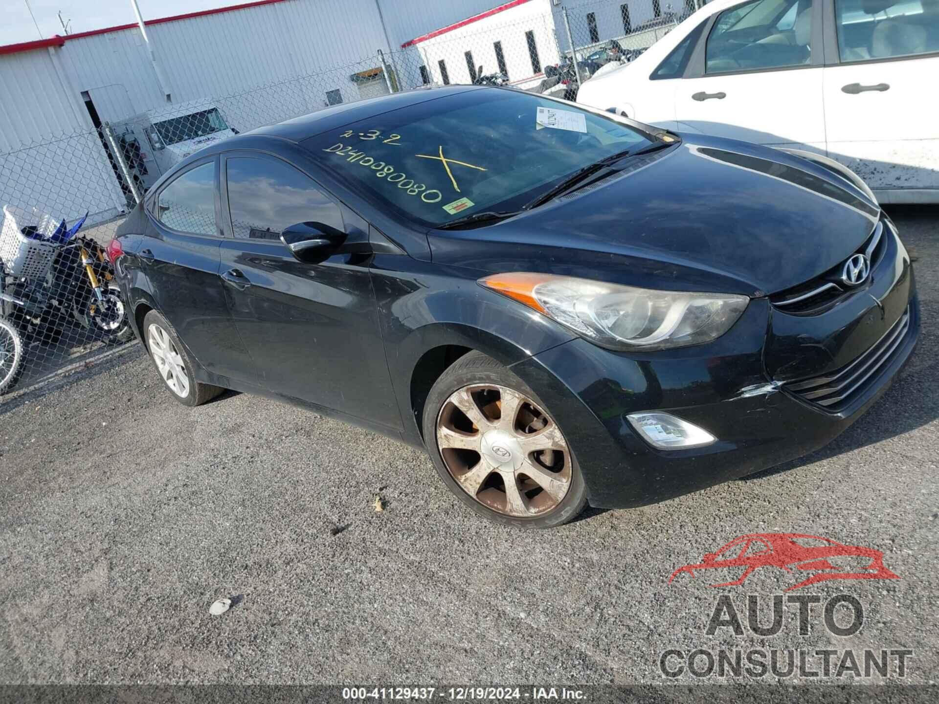 HYUNDAI ELANTRA 2013 - KMHDH4AE4DU916203