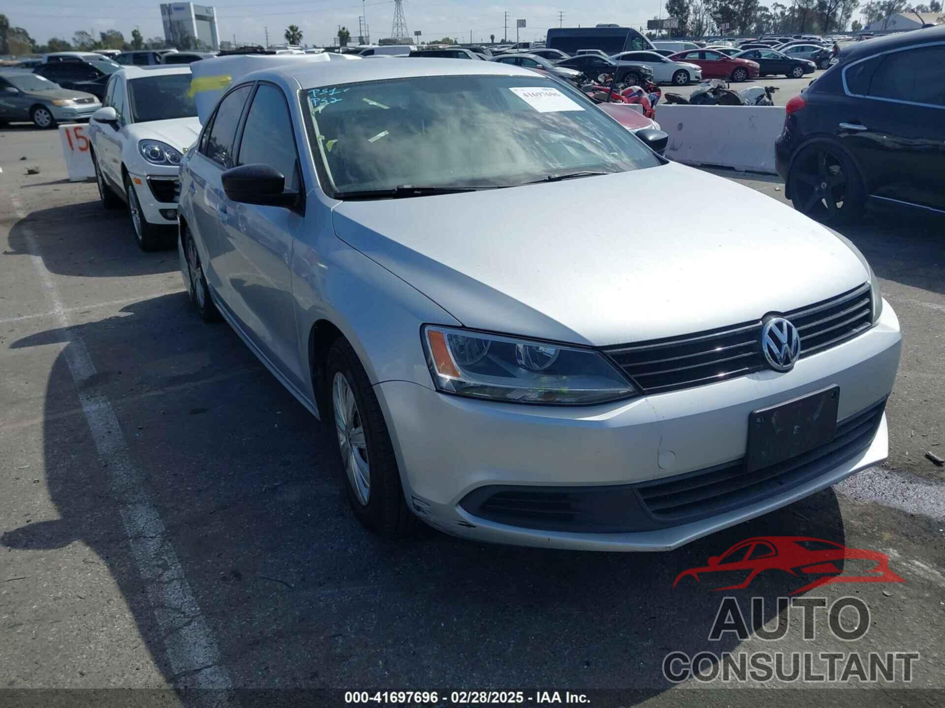 VOLKSWAGEN JETTA 2014 - 3VW2K7AJXEM320530