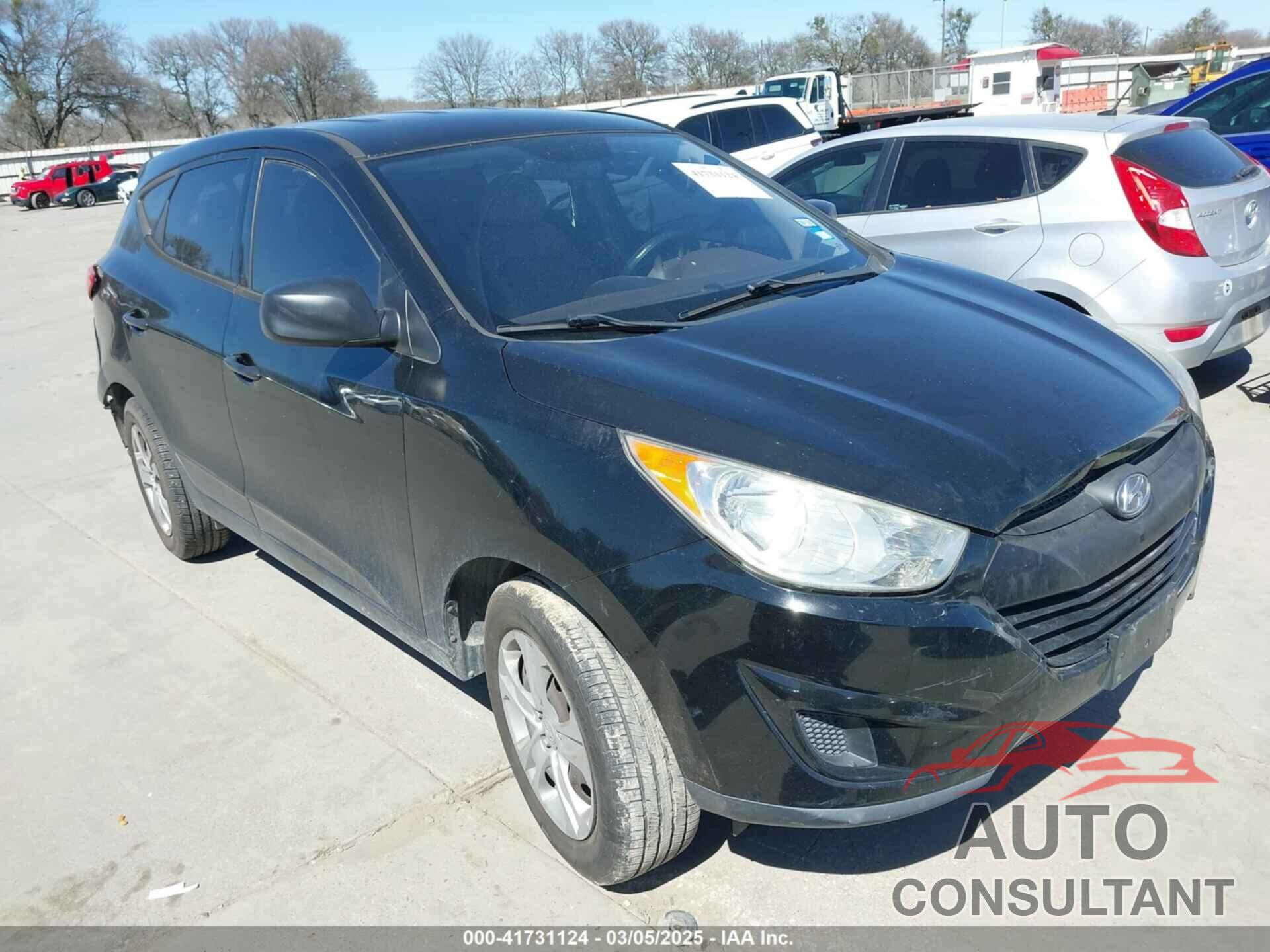 HYUNDAI TUCSON 2011 - KM8JT3AB2BU199086