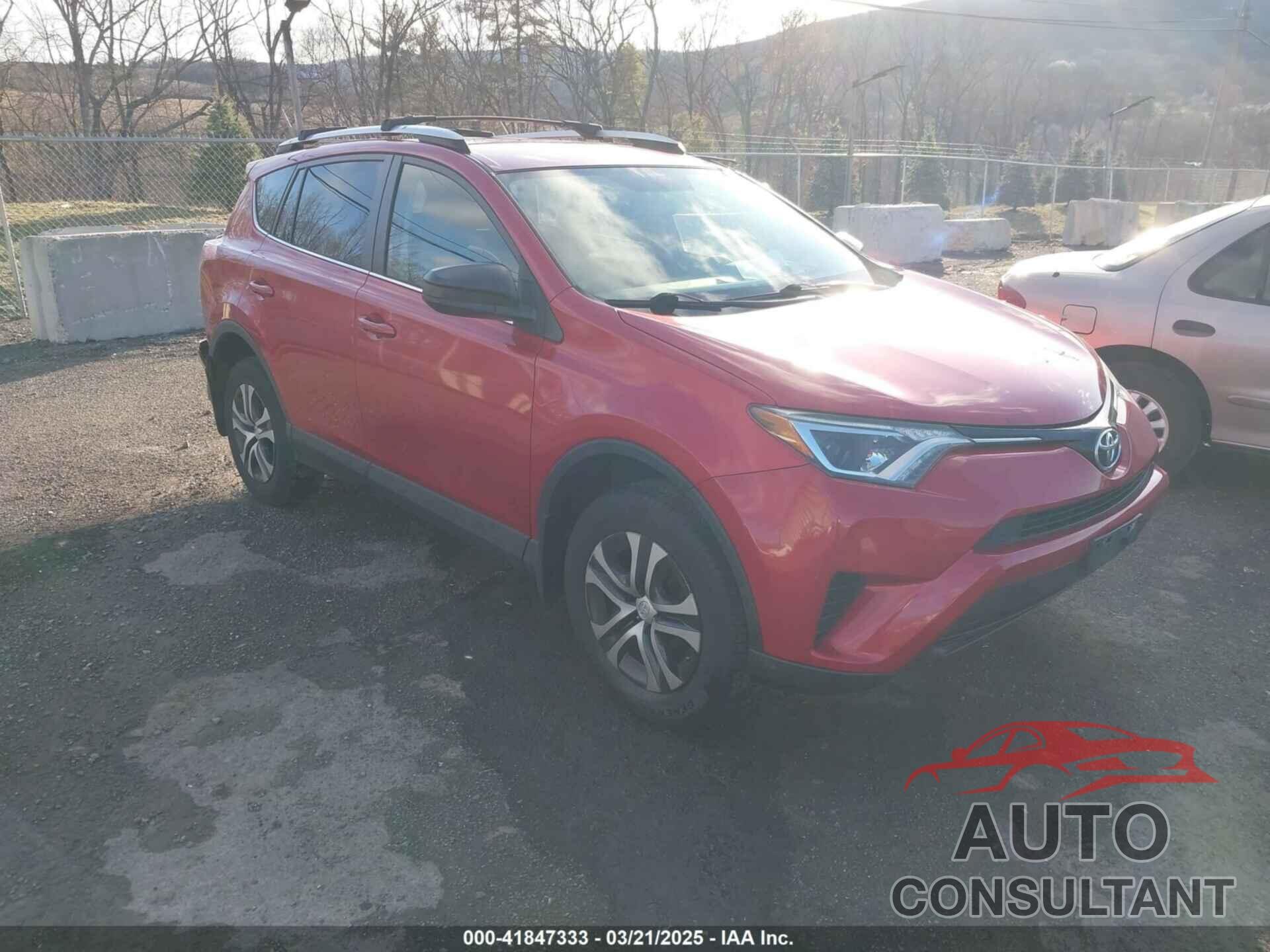 TOYOTA RAV4 2016 - JTMBFREVXGJ100692