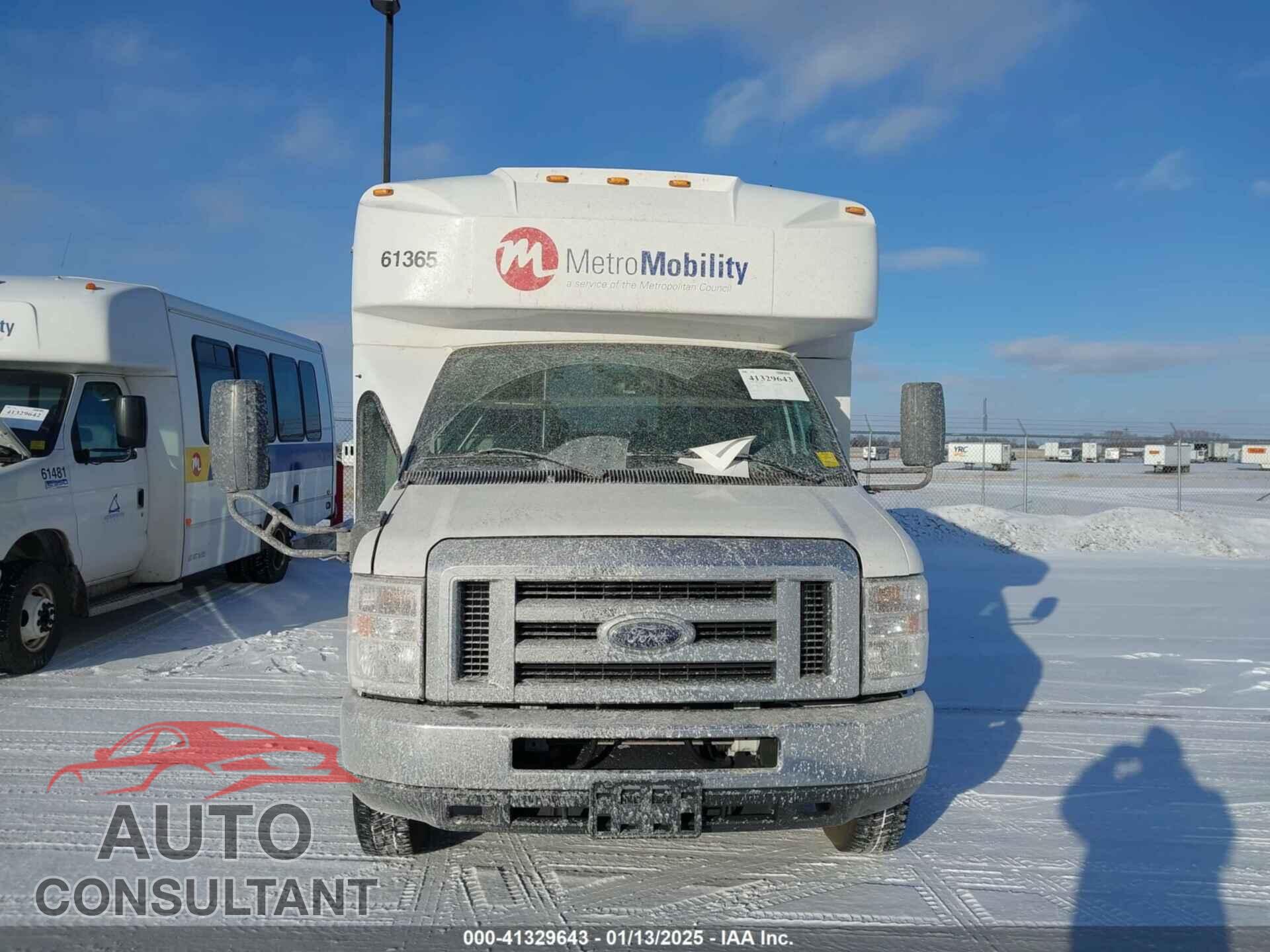FORD E-450 CUTAWAY 2019 - 1FDFE4FS0KDC32018