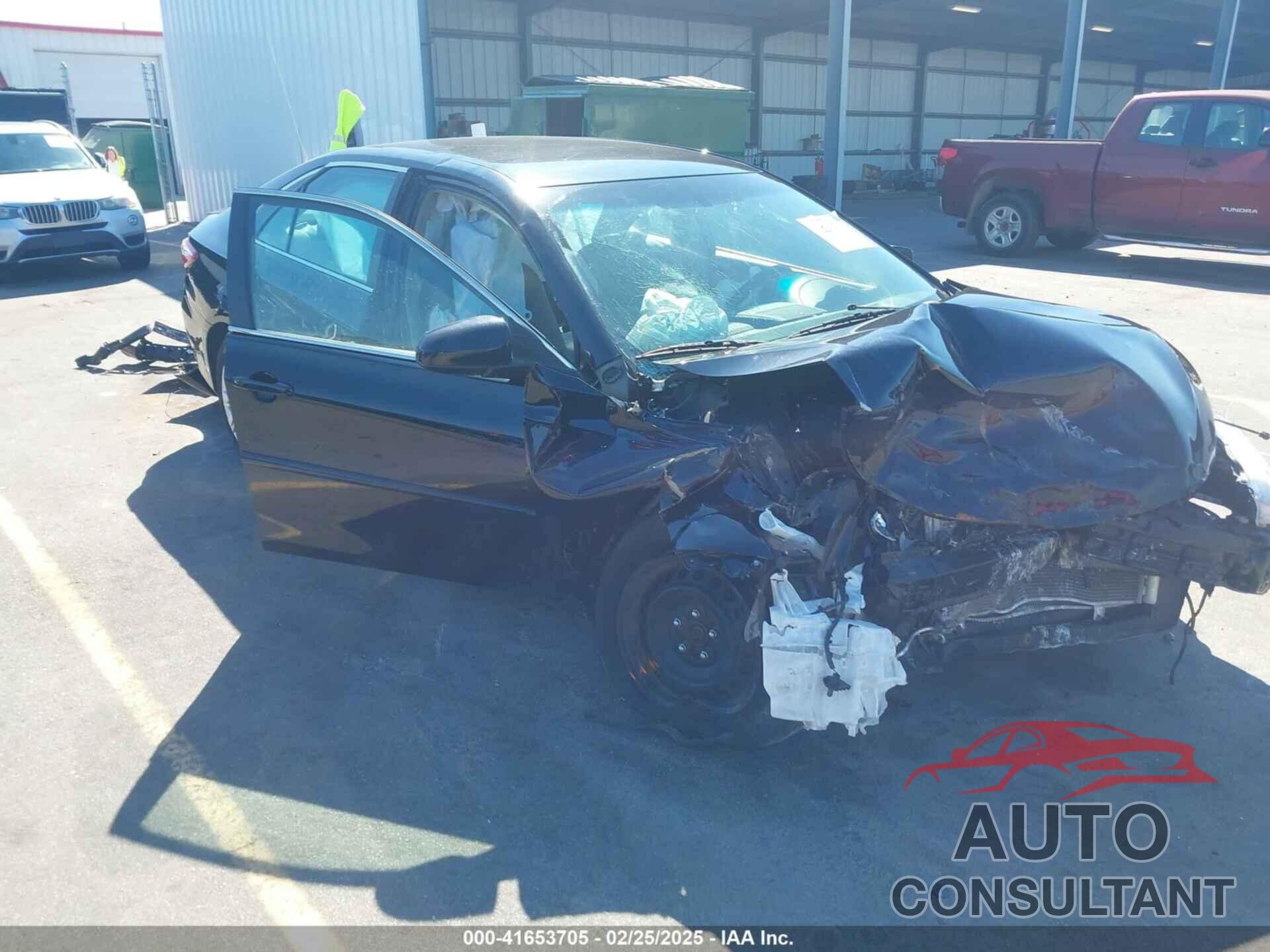 TOYOTA CAMRY 2016 - 4T1BF1FK8GU543603