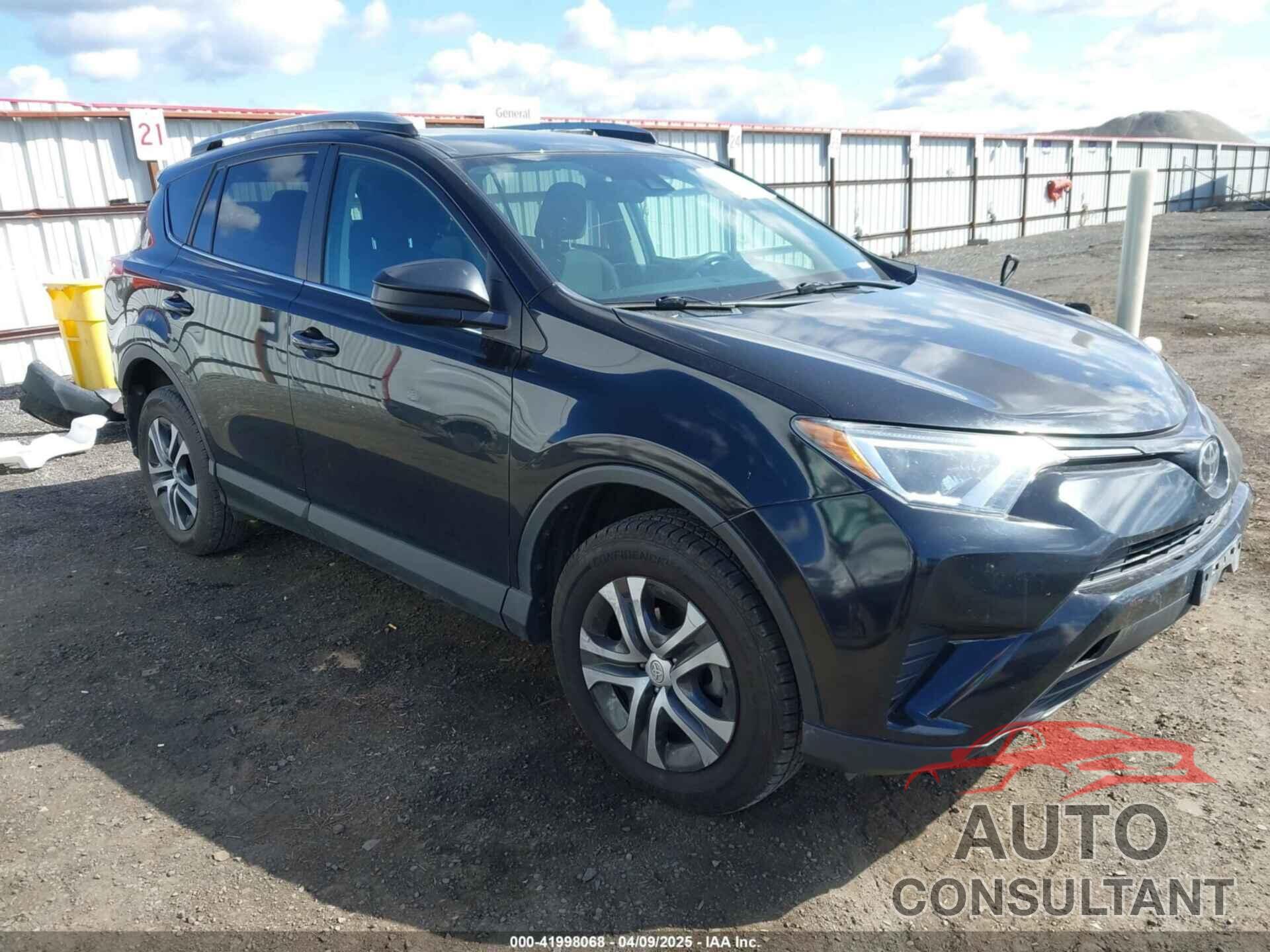 TOYOTA RAV4 2018 - 2T3BFREV2JW749735