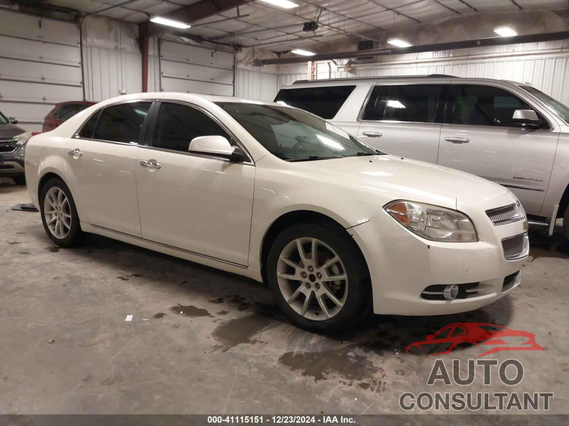 CHEVROLET MALIBU 2011 - 1G1ZE5E18BF207882