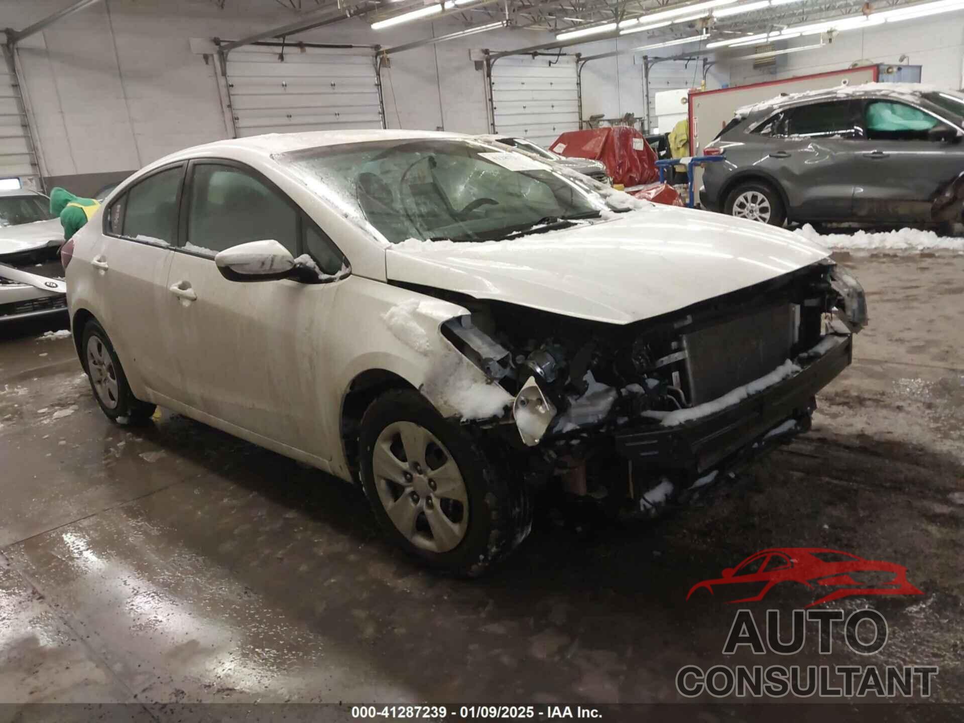 KIA FORTE 2018 - 3KPFK4A78JE190355