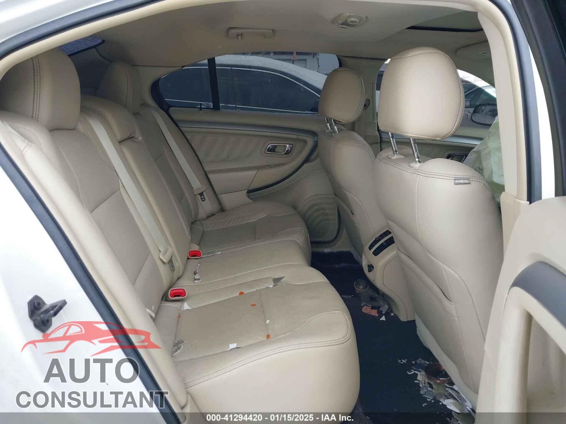 FORD TAURUS 2015 - 1FAHP2E82FG172691