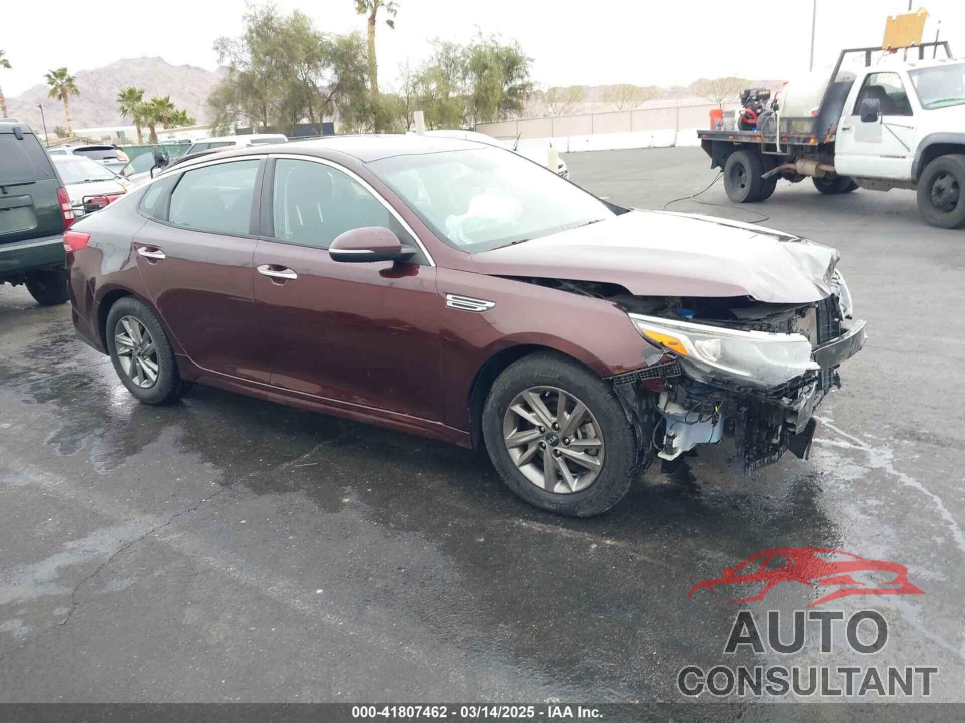 KIA OPTIMA 2019 - 5XXGT4L38KG337200