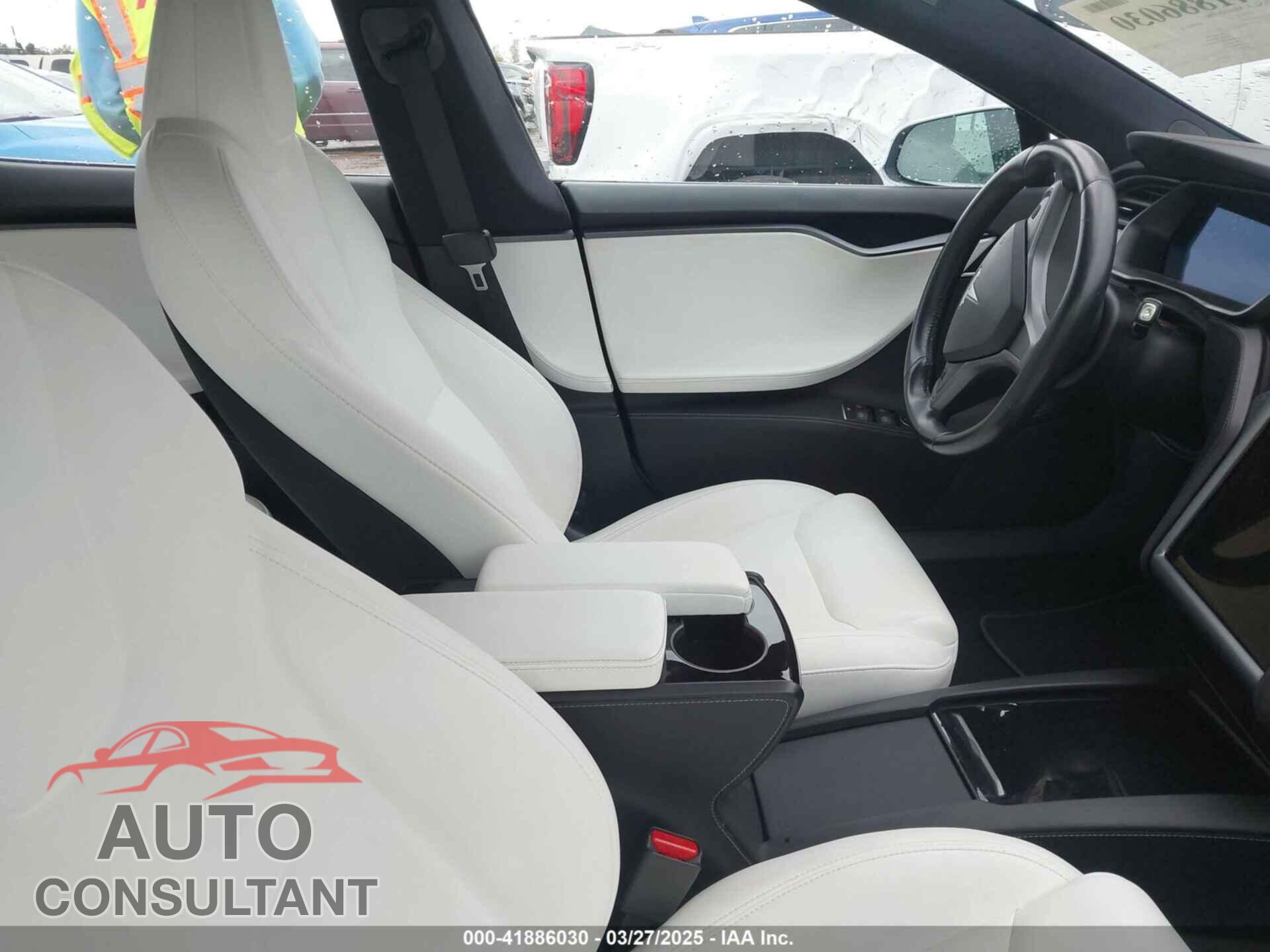 TESLA MODEL S 2021 - 5YJSA1E21MF425482