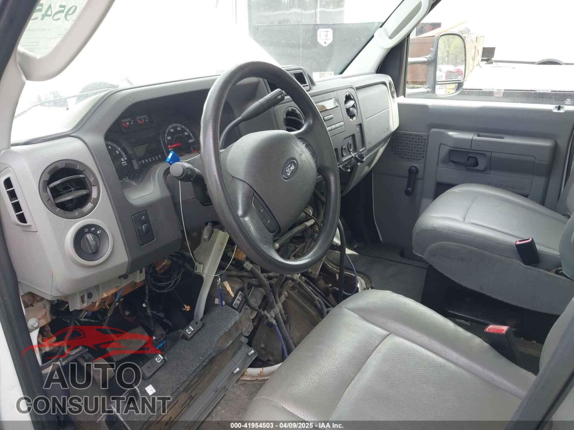 FORD E-350 CUTAWAY 2015 - 1FDWE3FL3FDA34445