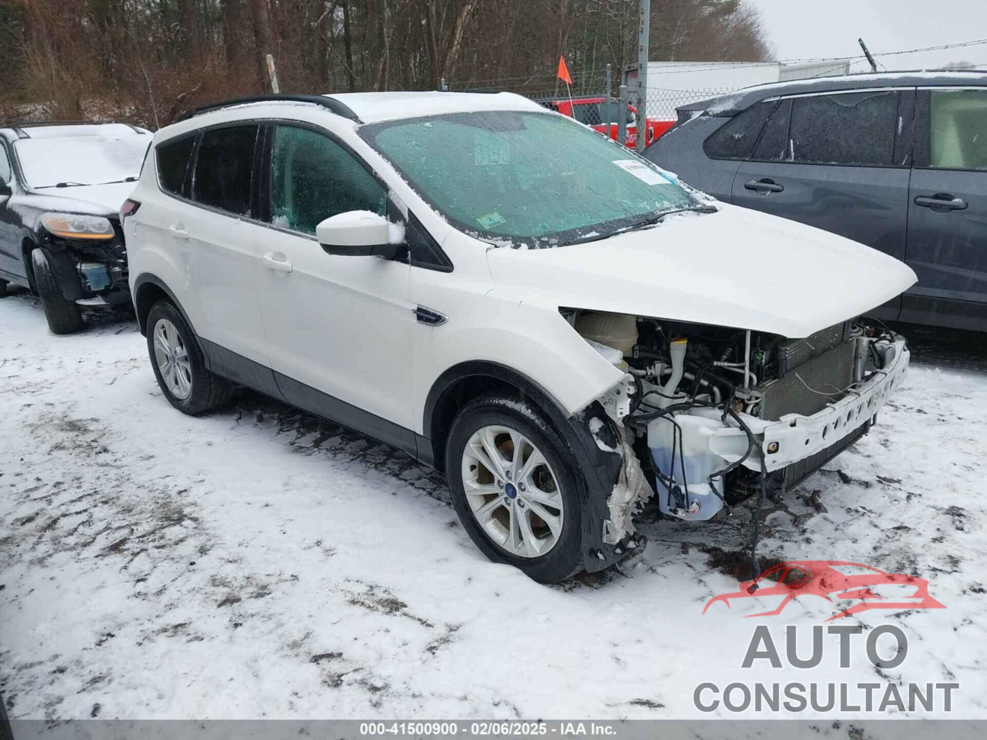FORD ESCAPE 2017 - 1FMCU9GD8HUC40654