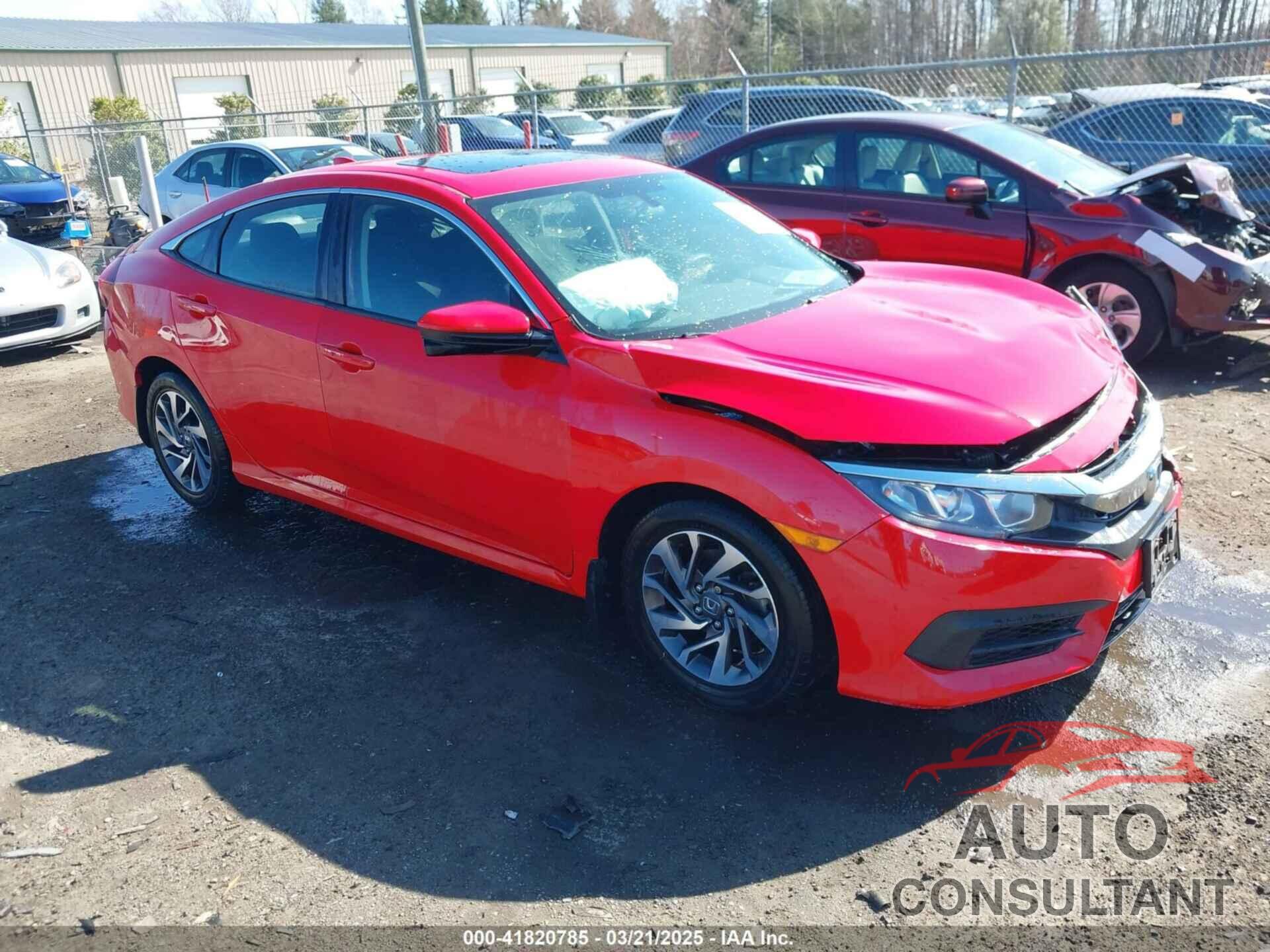 HONDA CIVIC 2018 - 2HGFC2F76JH553977