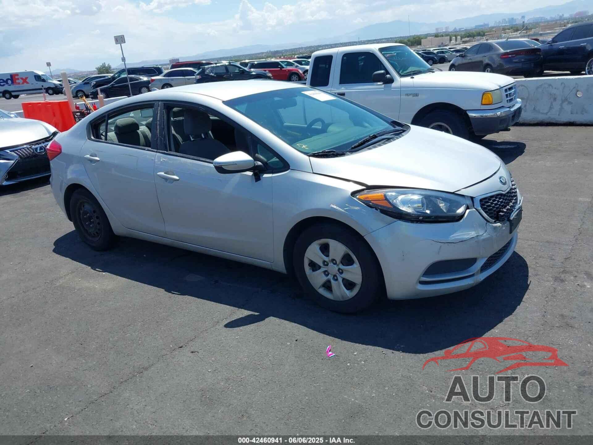 KIA FORTE 2016 - KNAFX4A61G5577209