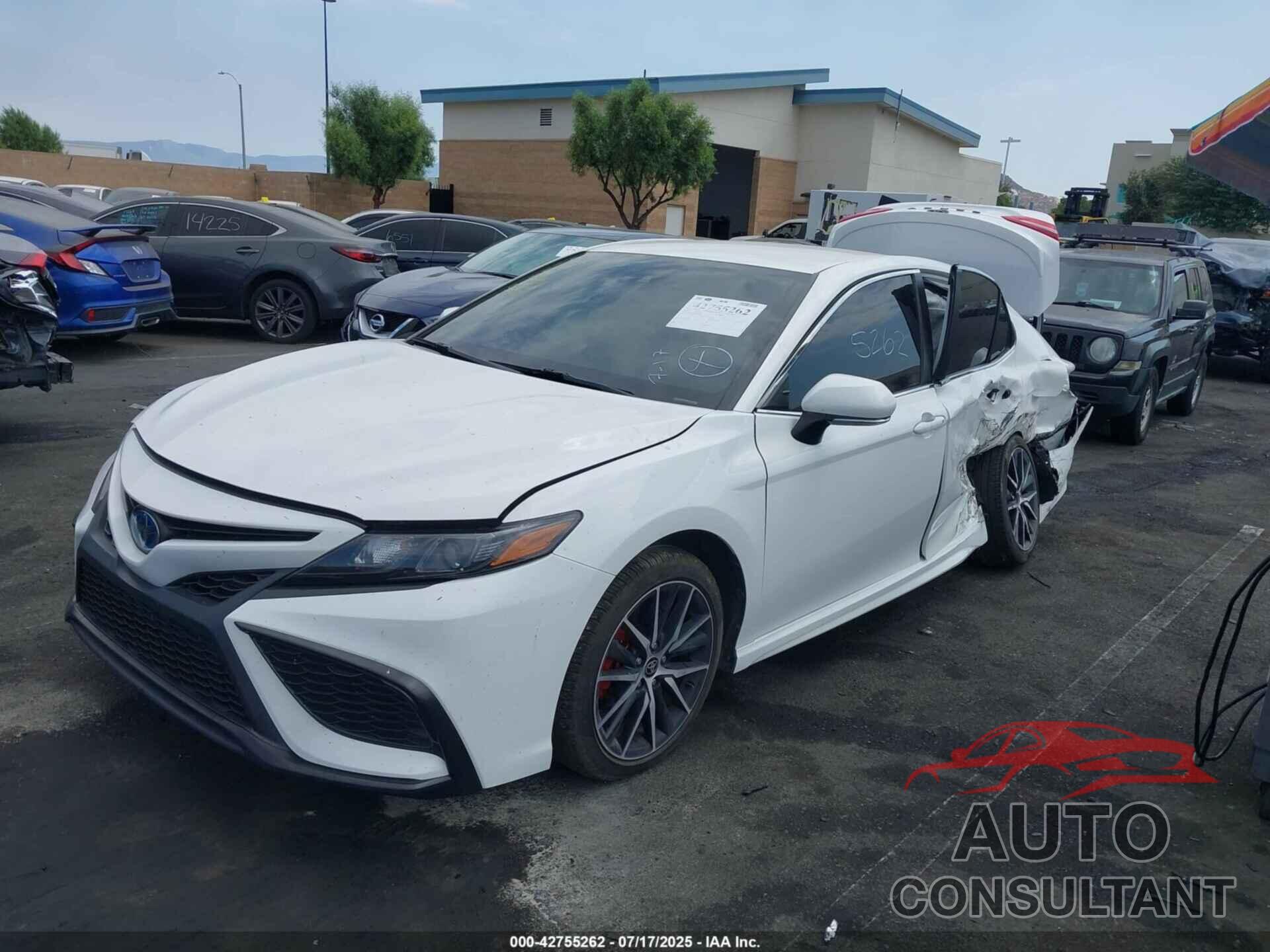TOYOTA CAMRY 2022 - 4T1G31AK6NU580426