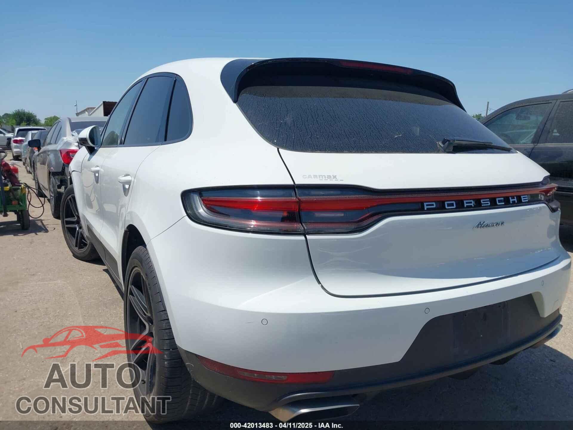 PORSCHE MACAN 2021 - WP1AA2A59MLB00947