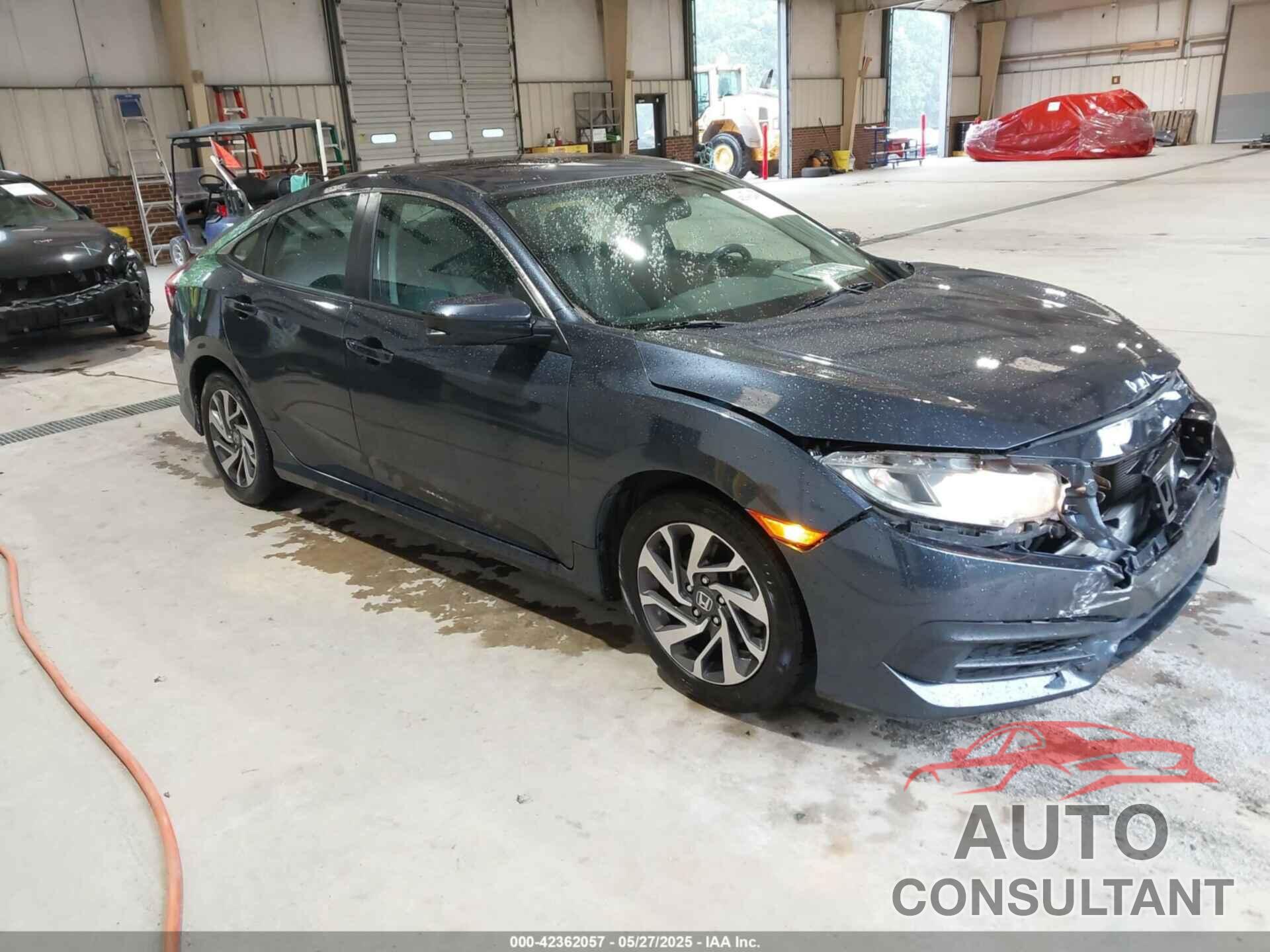 HONDA CIVIC 2018 - 2HGFC2F70JH573464