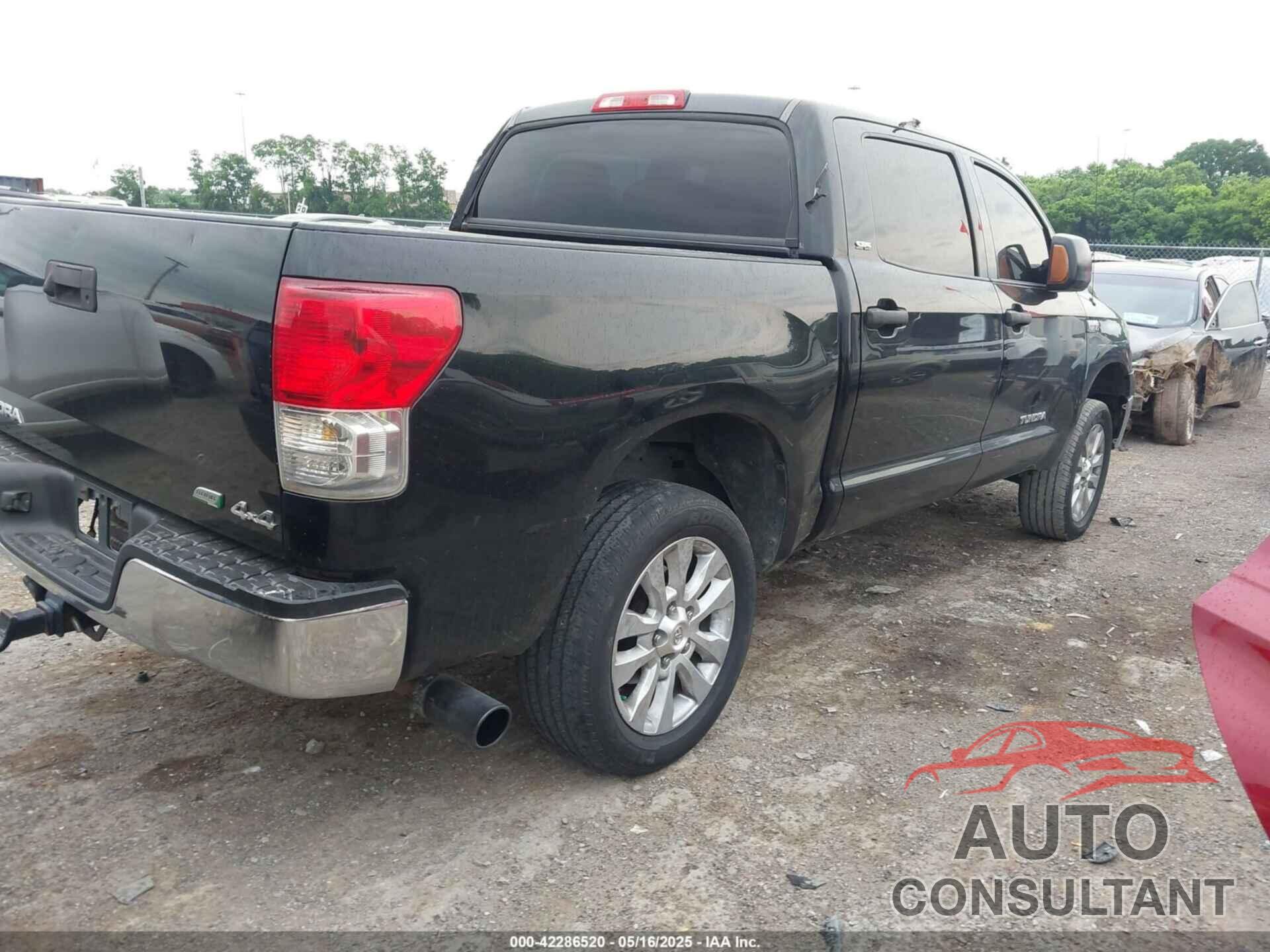 TOYOTA TUNDRA 2010 - 5TFDW5F18AX152579
