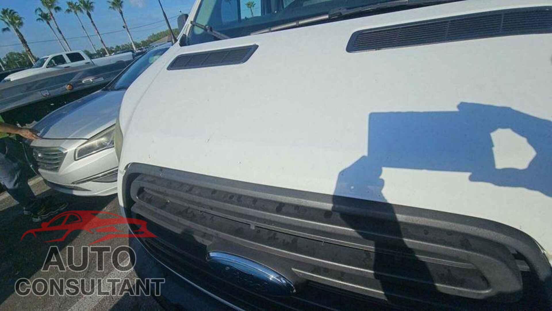 FORD TRANSIT 2015 - 1FTNE2YM2FKA84765