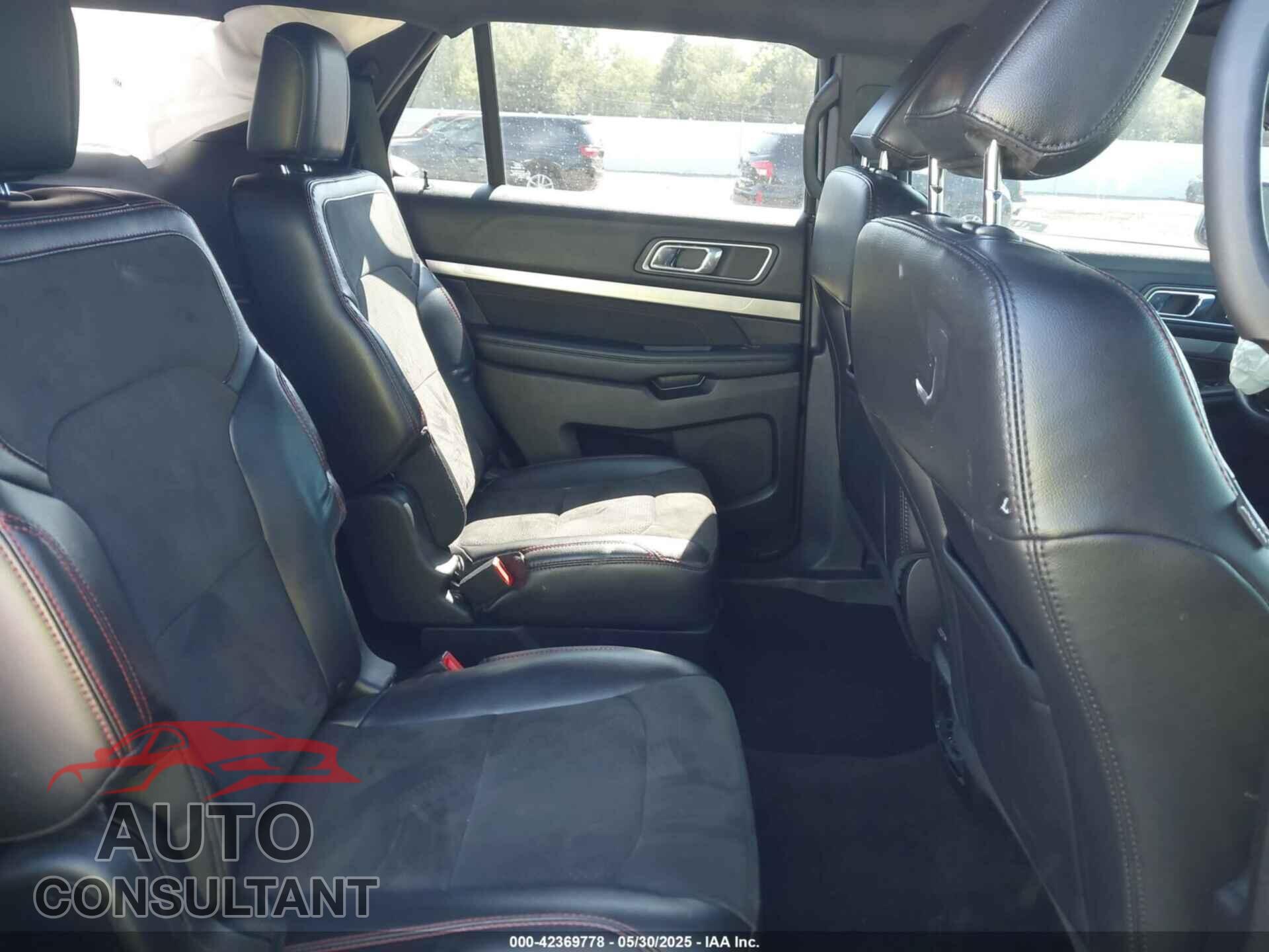 FORD EXPLORER 2018 - 1FM5K8D87JGB40467