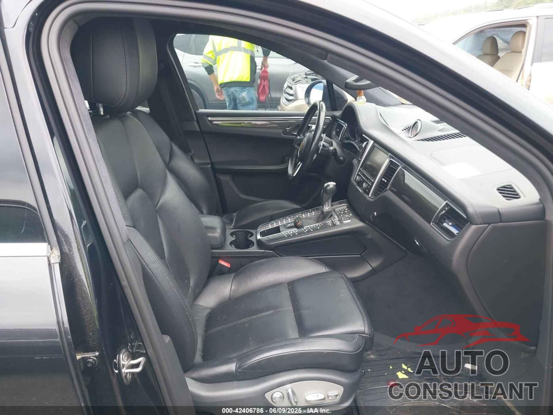 PORSCHE MACAN 2015 - WP1AF2A55FLB90120
