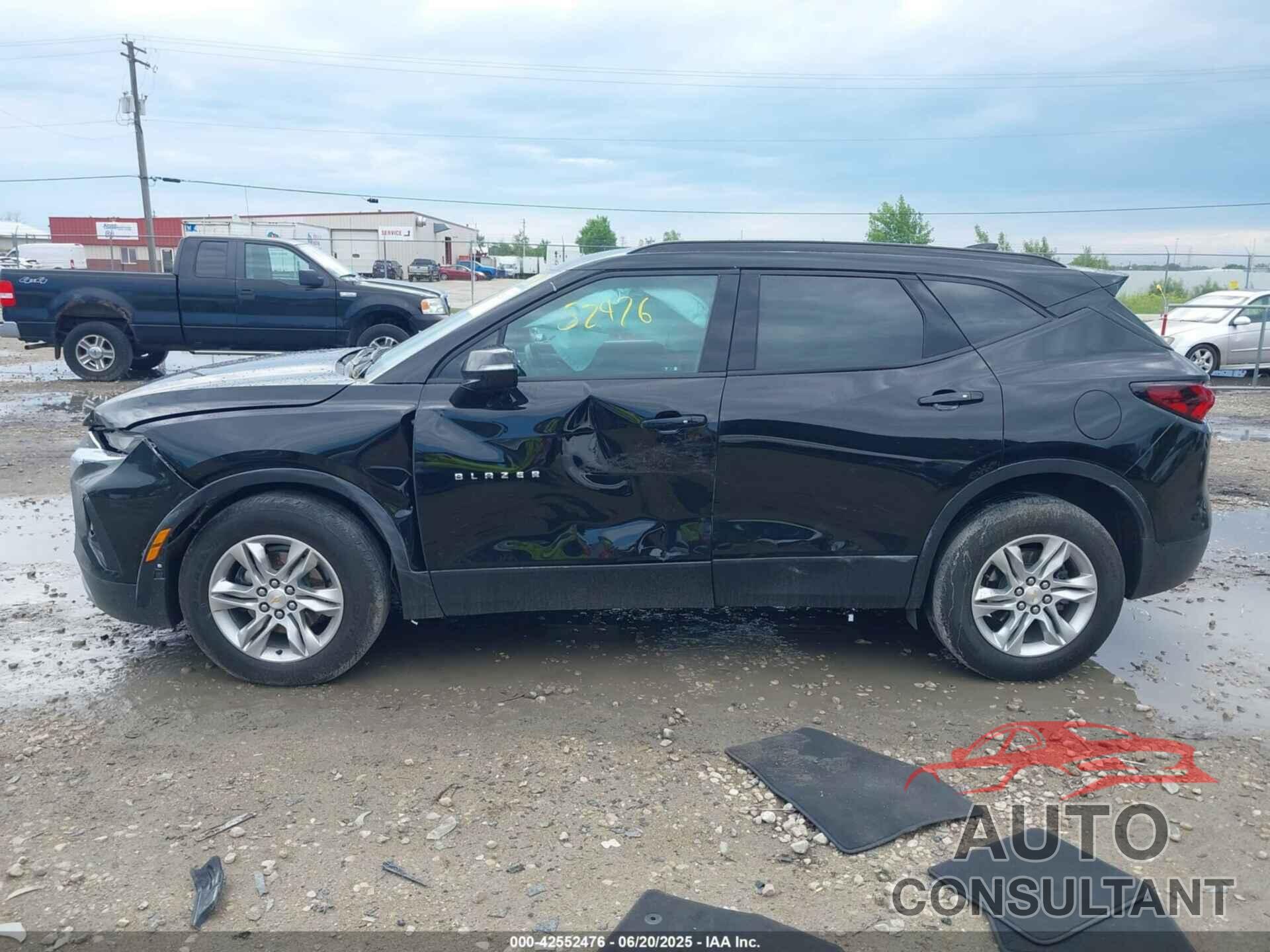 CHEVROLET BLAZER 2020 - 3GNKBHRS2LS623727