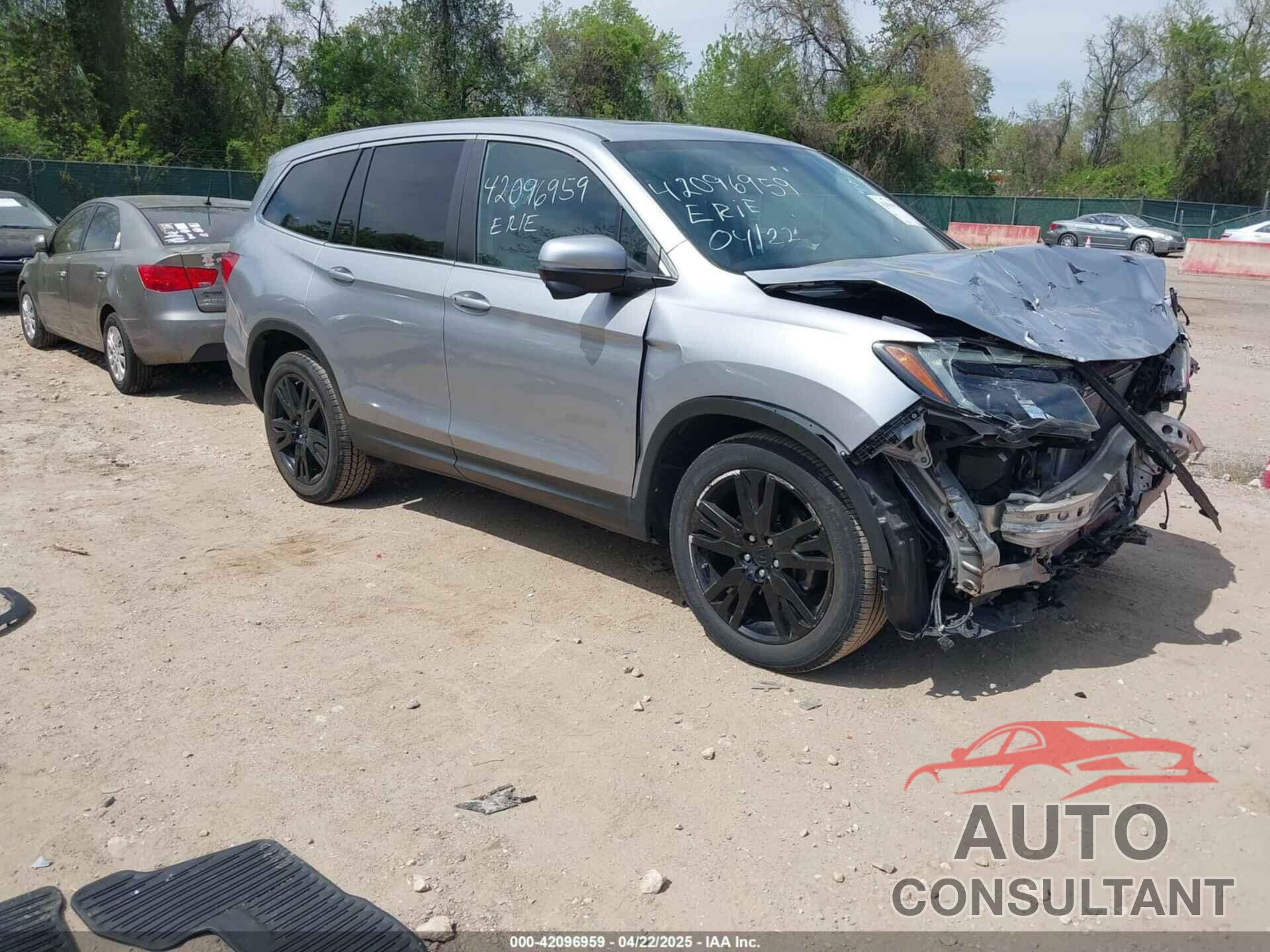 HONDA PILOT 2018 - 5FNYF5H51JB010358
