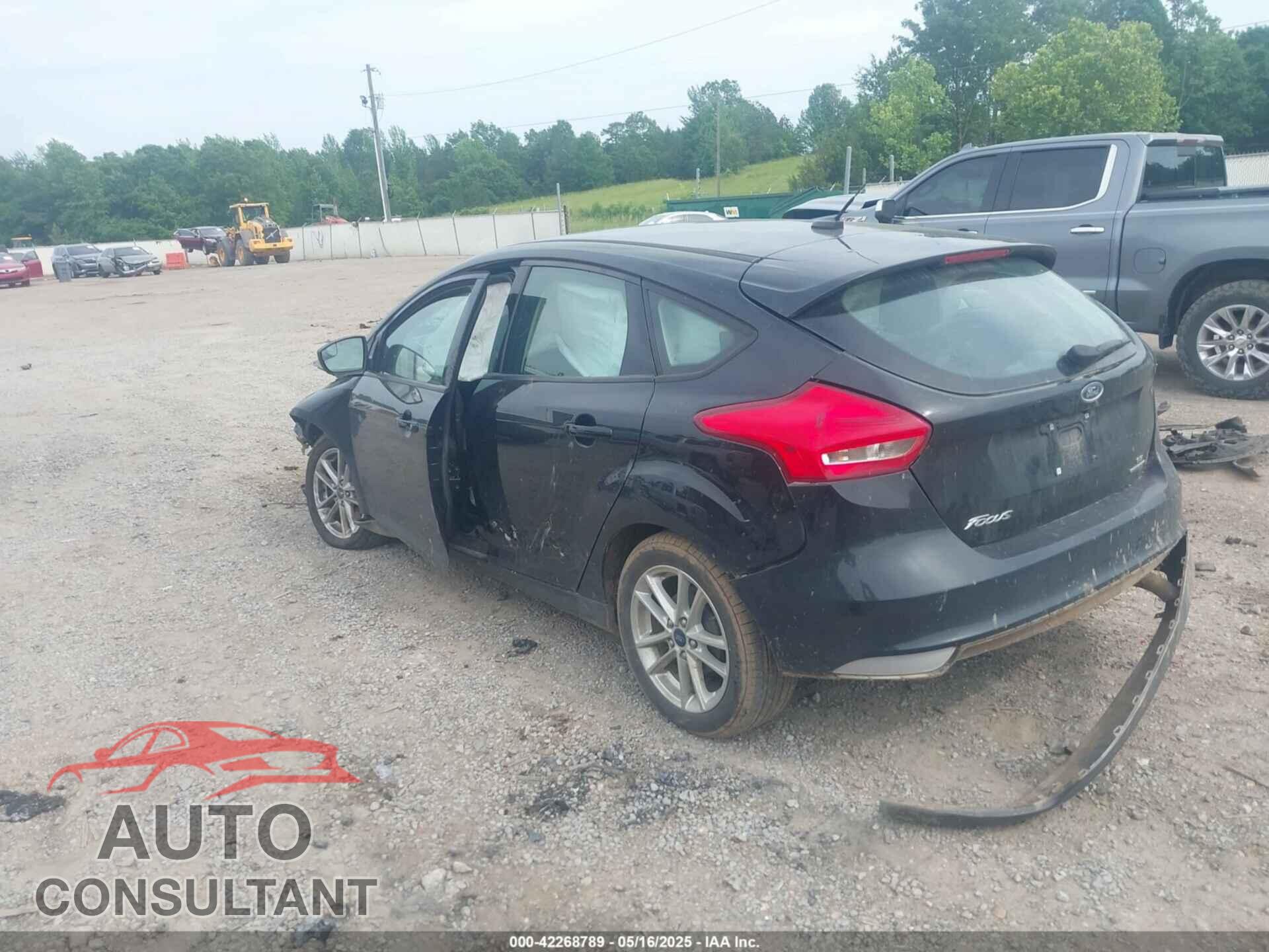 FORD FOCUS 2016 - 1FADP3K25GL290604
