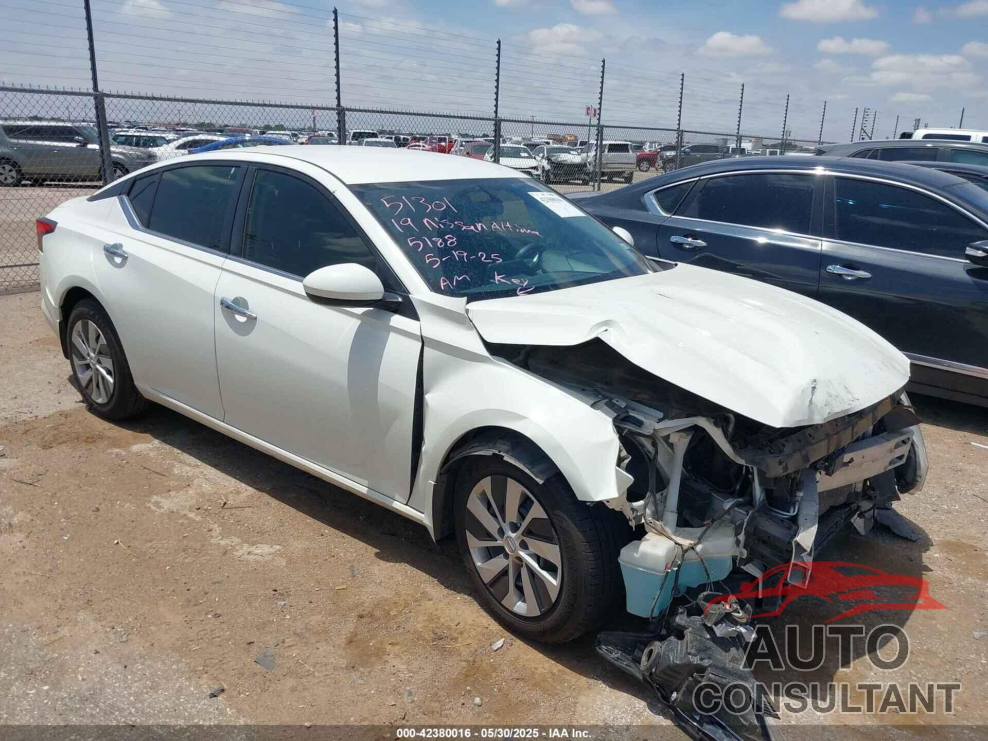 NISSAN ALTIMA 2019 - 1N4BL4BV5KC135188