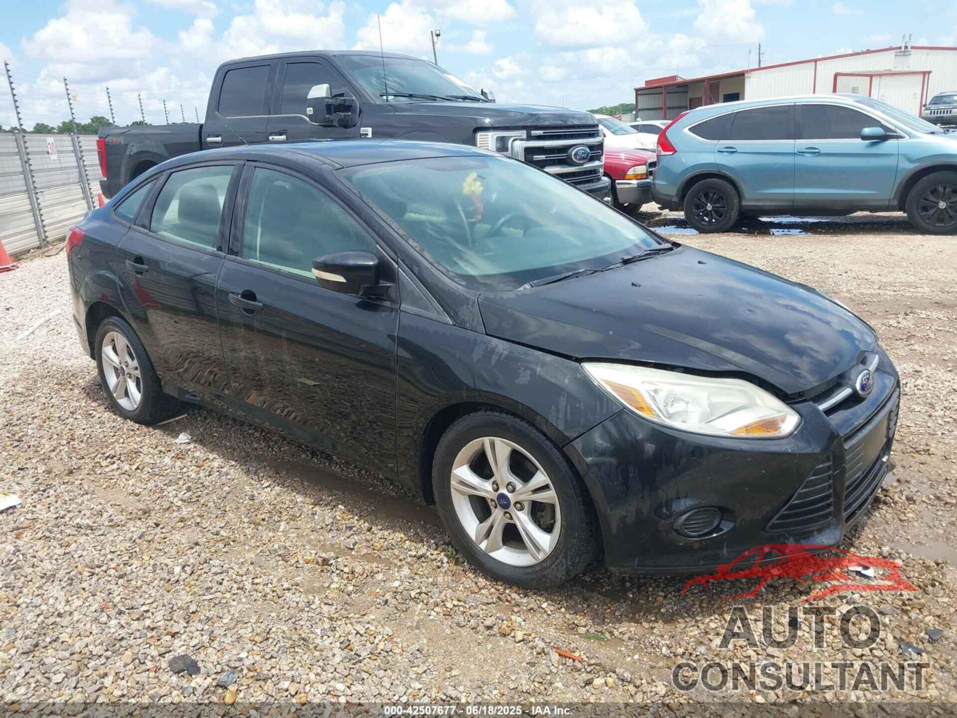 FORD FOCUS 2014 - 1FADP3F24EL202567