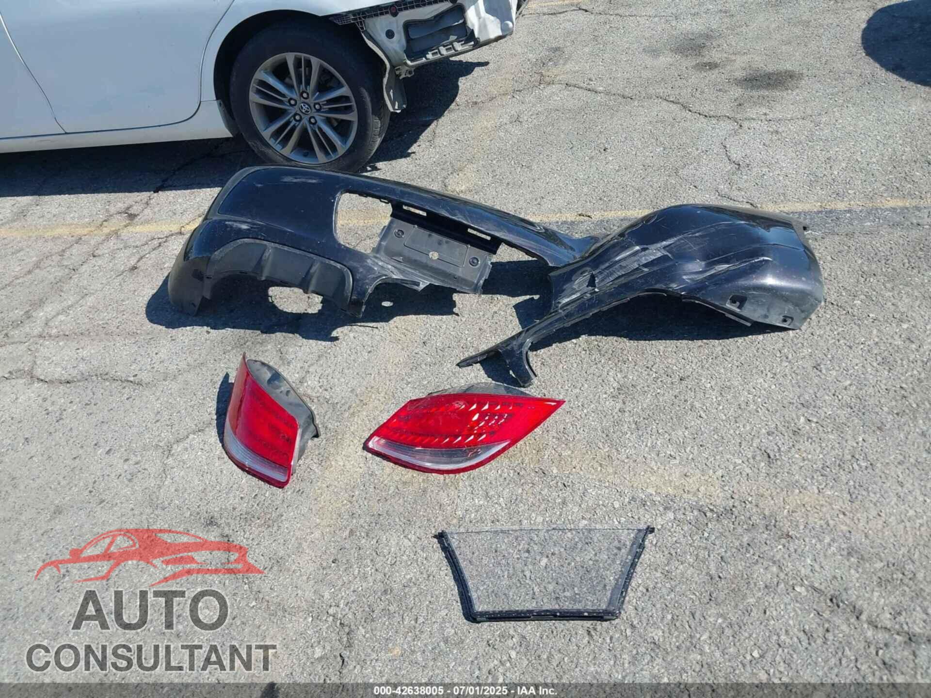 PORSCHE BOXSTER 2012 - WP0CA2A87CS710144