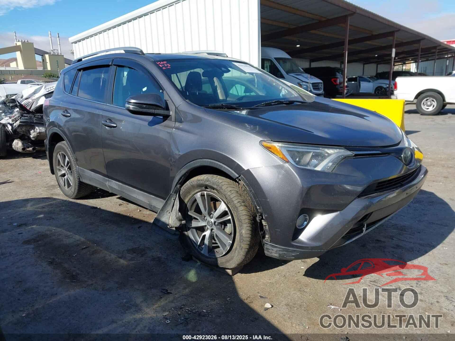 TOYOTA RAV4 2017 - 2T3RFREV4HW679325