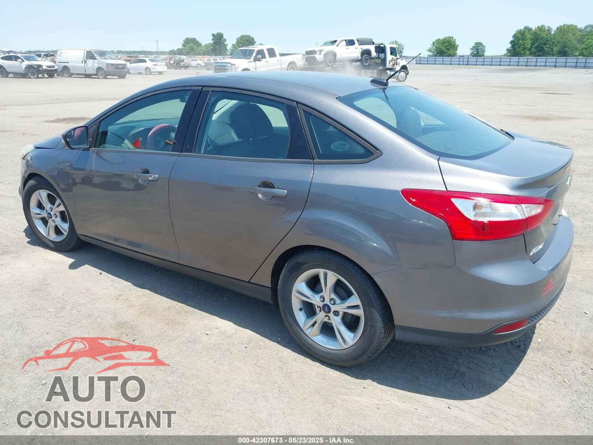 FORD FOCUS 2014 - 1FADP3F28EL336532