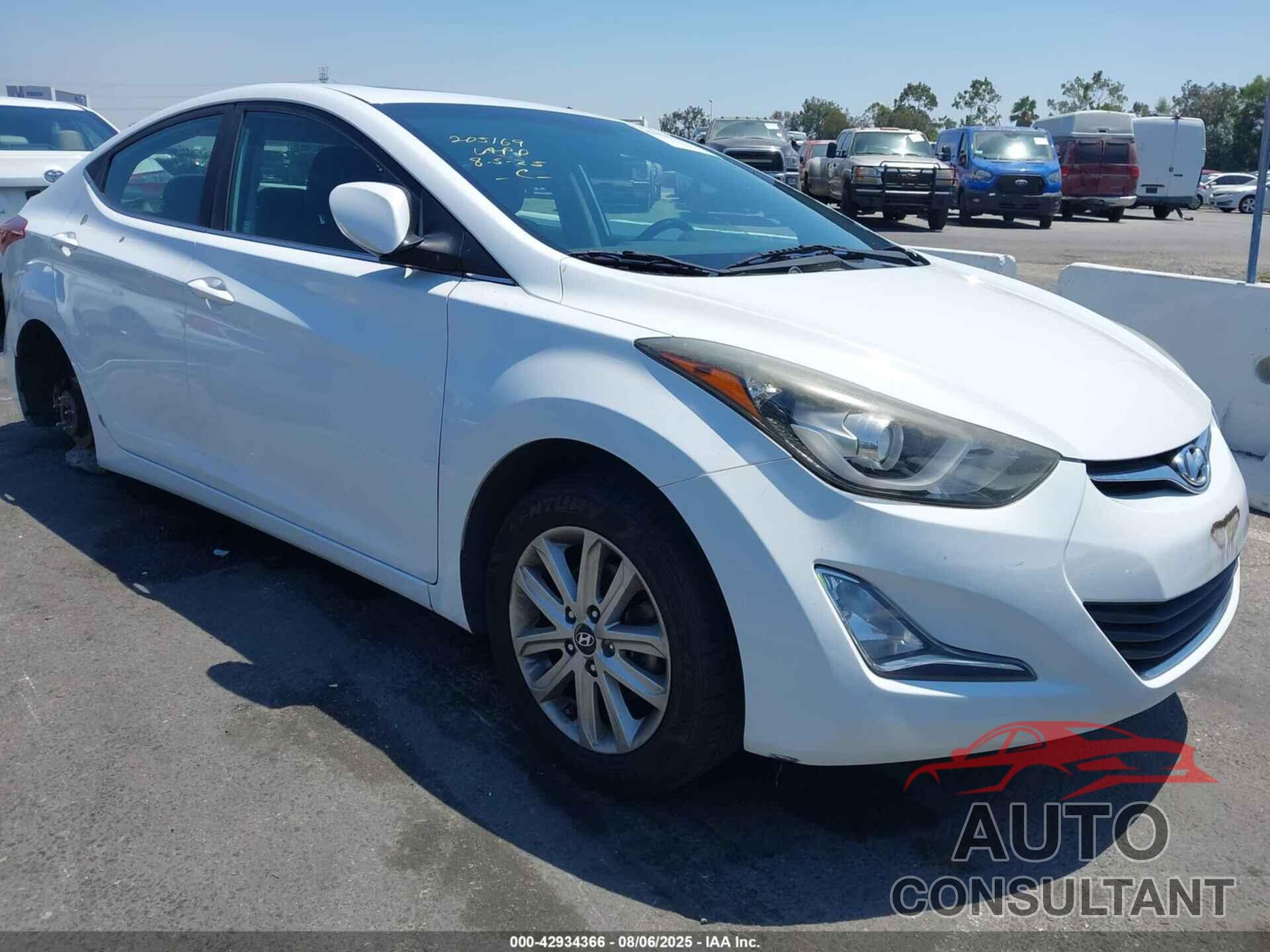 HYUNDAI ELANTRA 2015 - 5NPDH4AE1FH591690