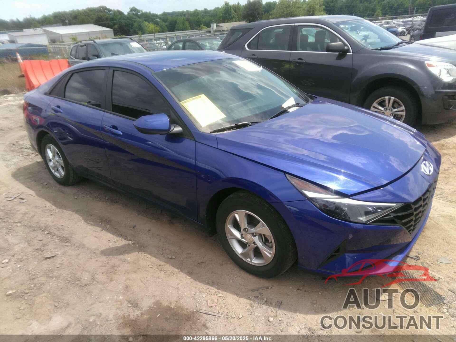 HYUNDAI ELANTRA 2023 - KMHLL4AG7PU547028