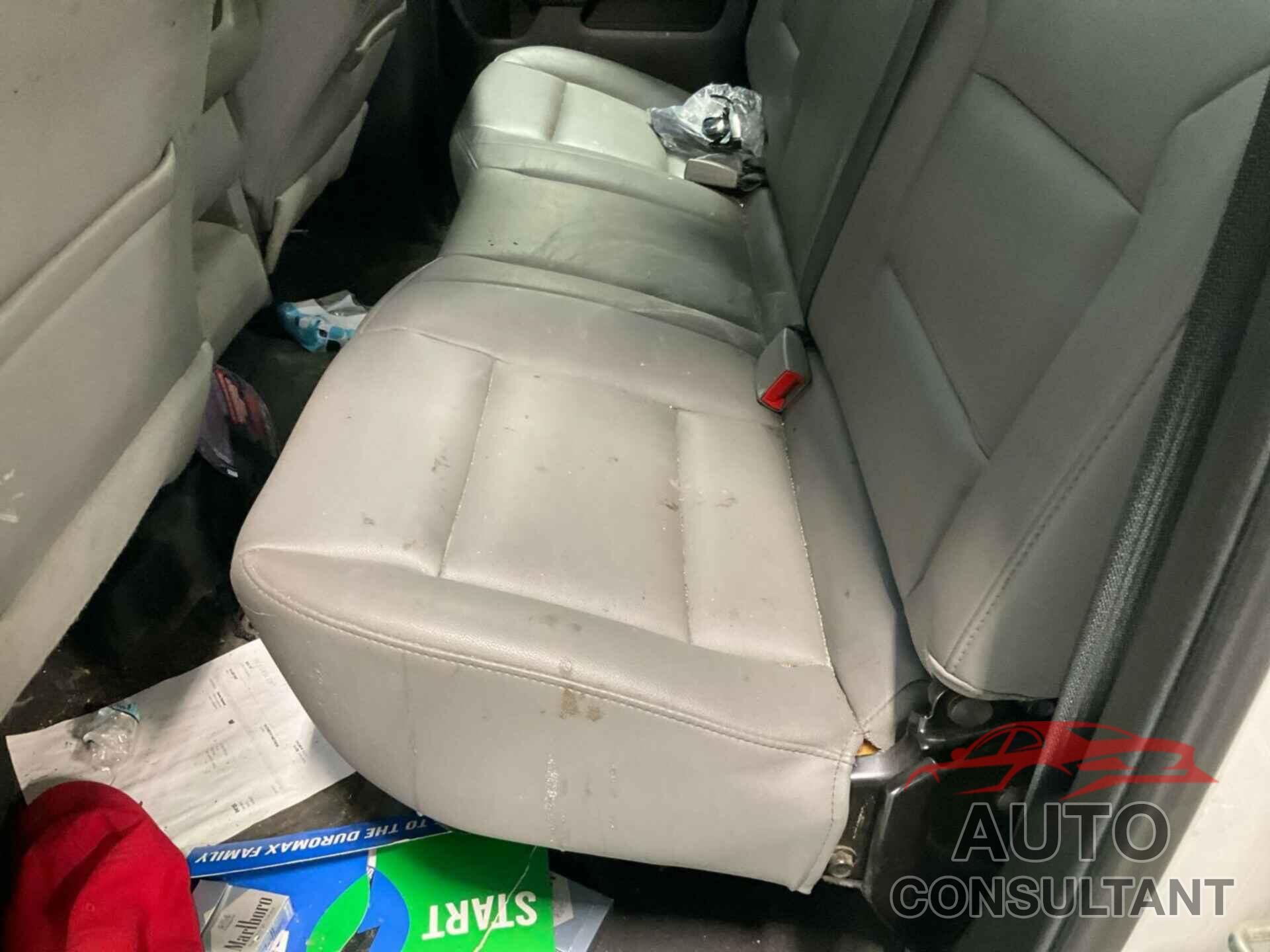 CHEVROLET SILVERADO 2018 - 1GCRCNEC2JZ347101