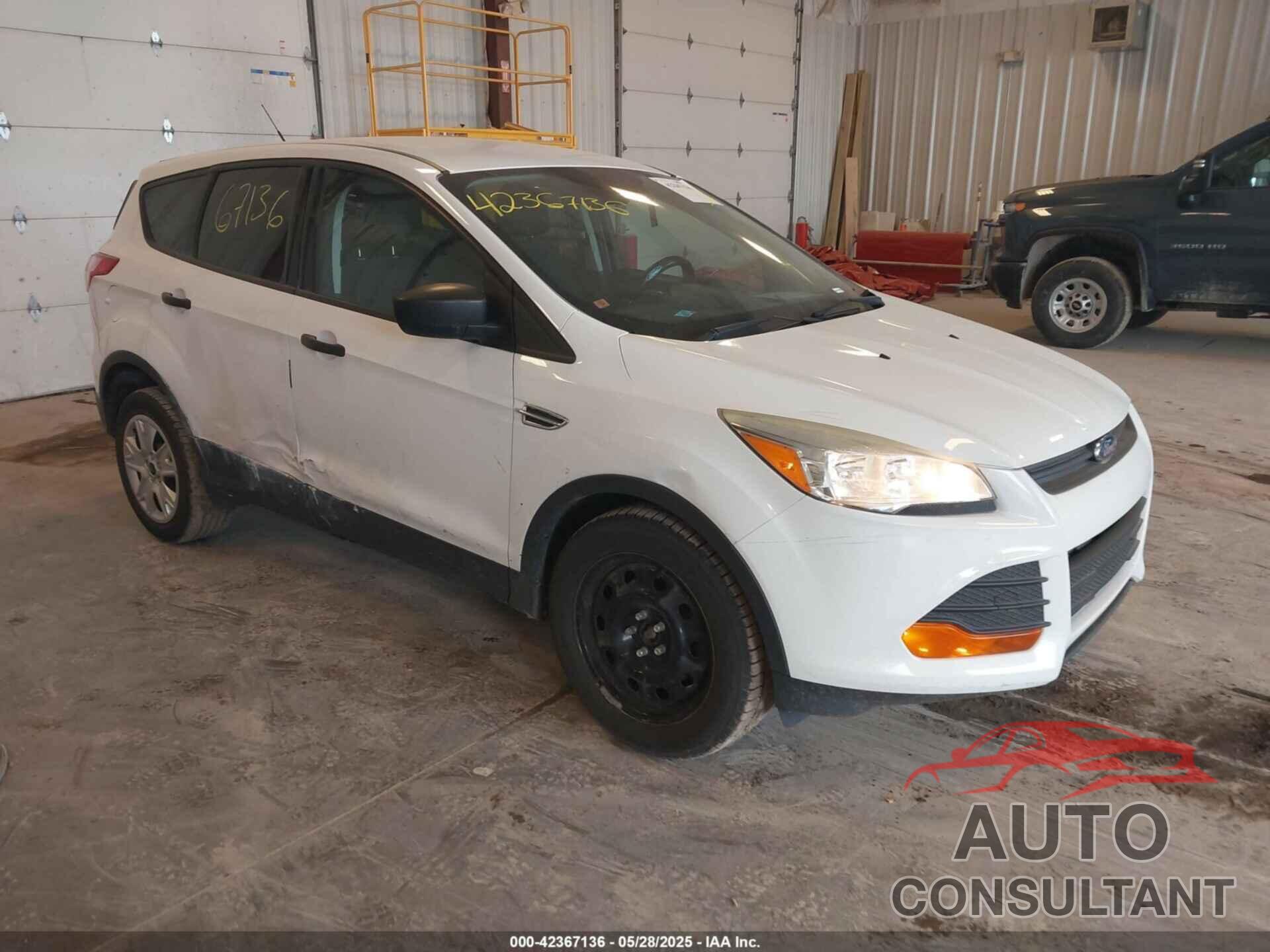 FORD ESCAPE 2015 - 1FMCU0F74FUC82954