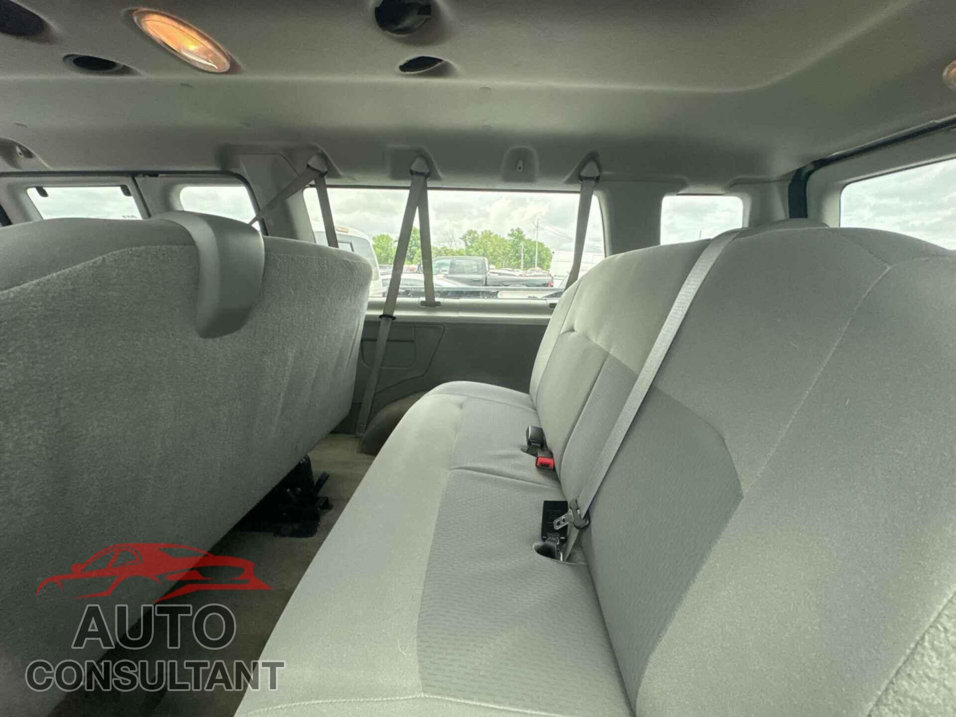 FORD ECONOLINE 2012 - 1FBSS3BL8CDA98515