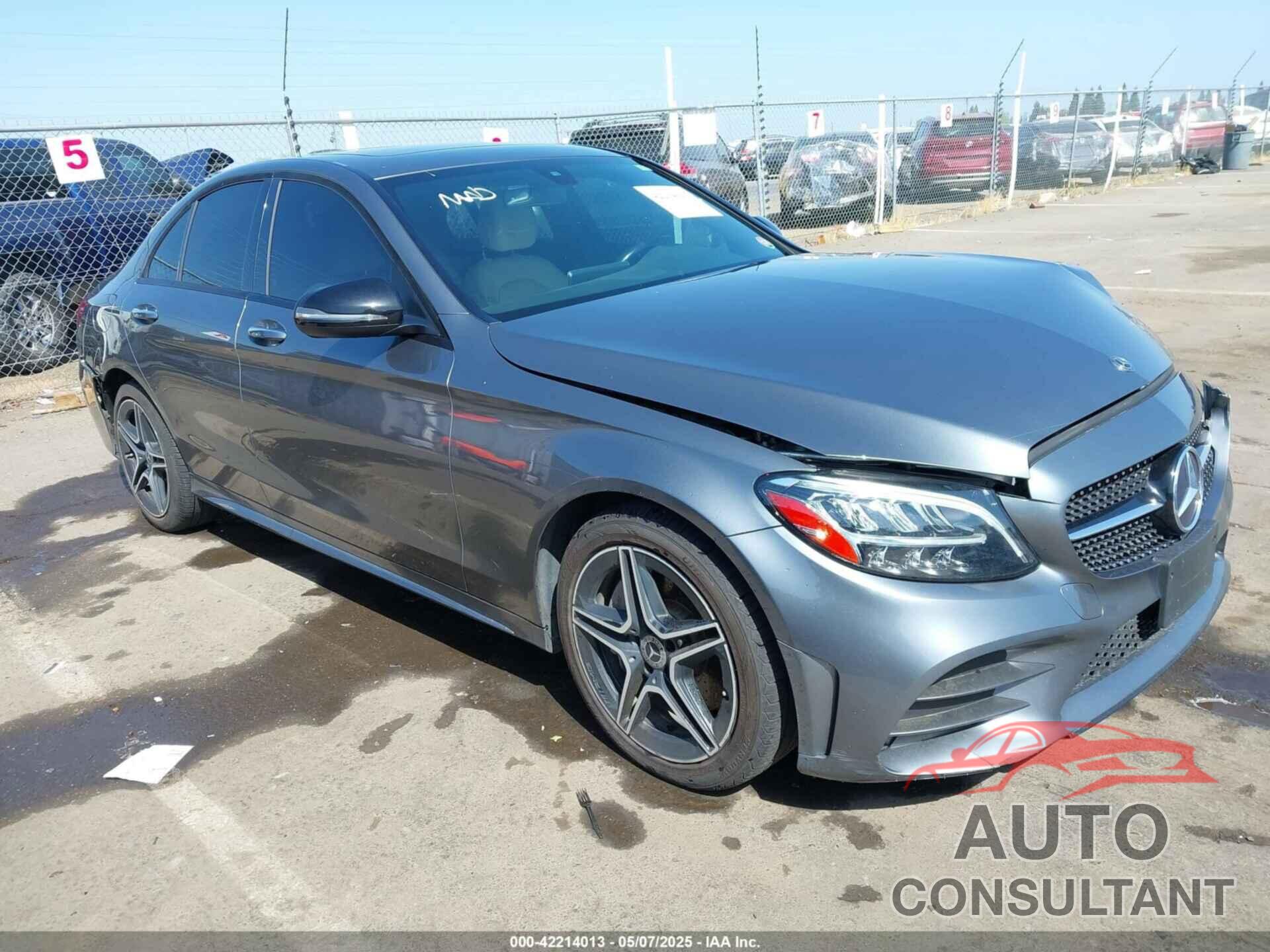MERCEDES-BENZ C 300 2019 - 55SWF8EB8KU308344