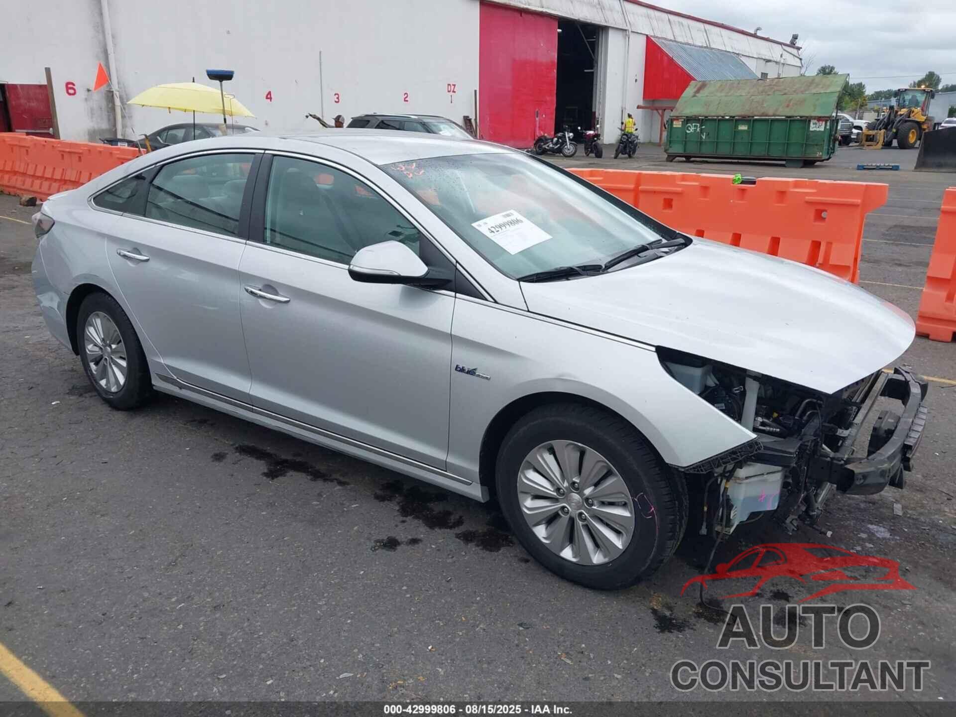 HYUNDAI SONATA HYBRID 2016 - KMHE24L11GA013450