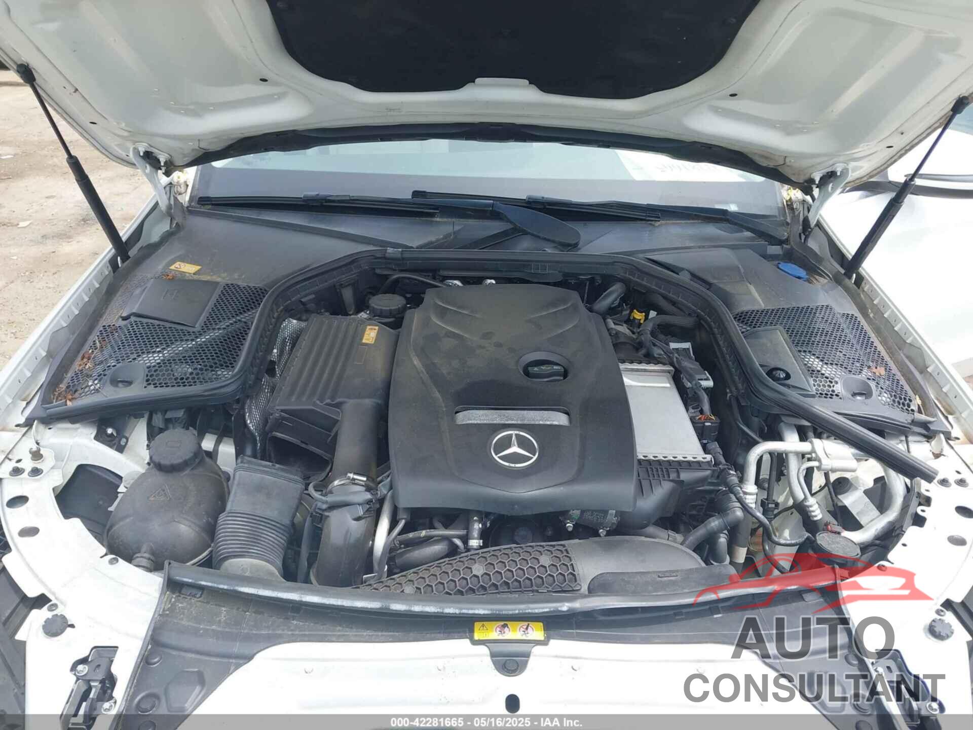 MERCEDES-BENZ C 300 2016 - 55SWF4JB8GU096616