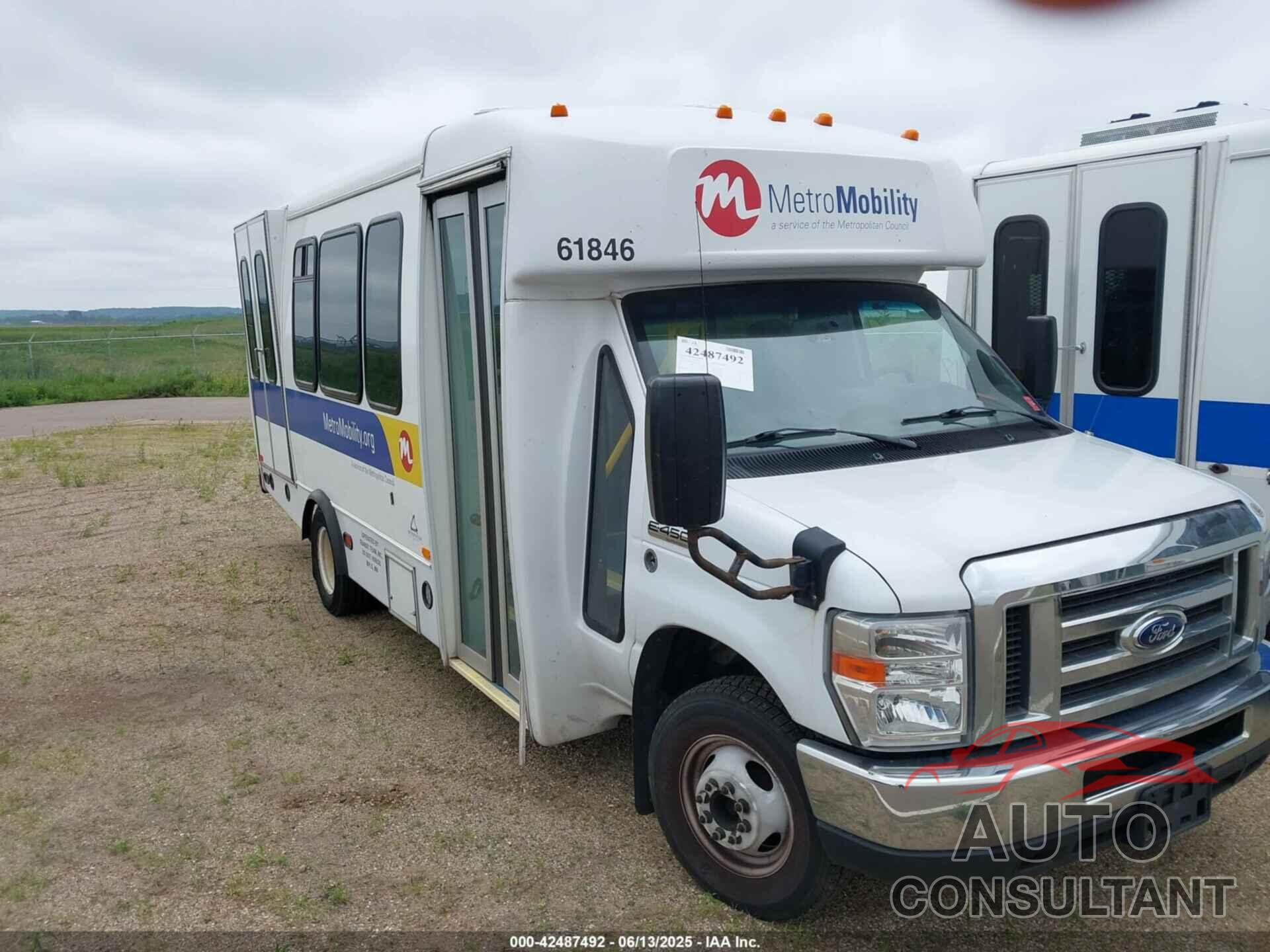 FORD E-450 CUTAWAY 2019 - 1FDFE4FS8KDC56132