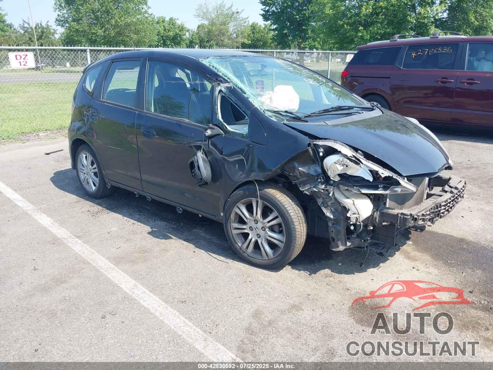 HONDA FIT 2010 - JHMGE8H63AS024482