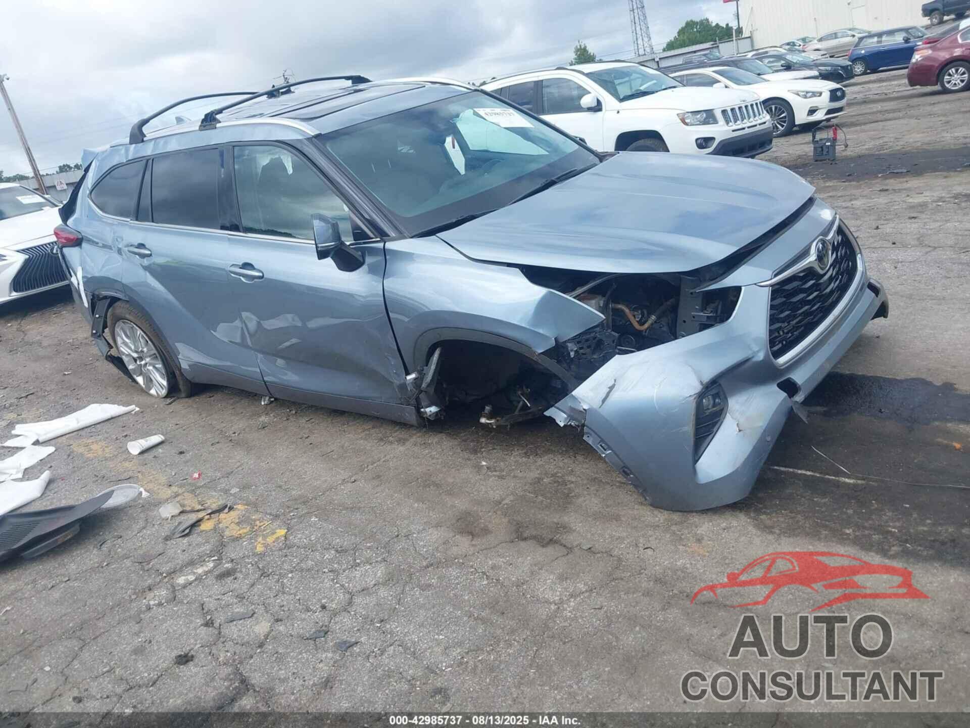 TOYOTA HIGHLANDER 2022 - 5TDDZRBH0NS168546