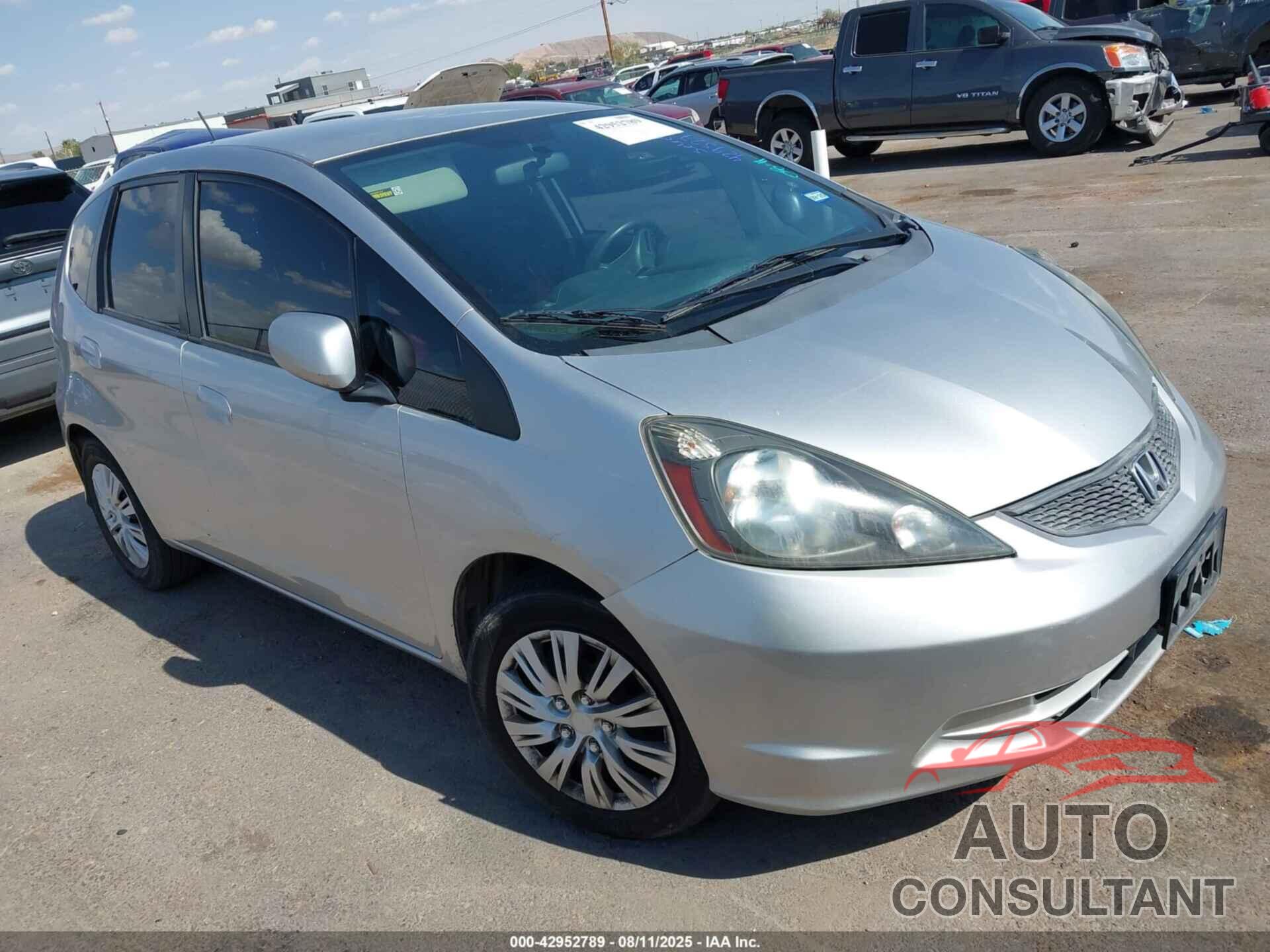 HONDA FIT 2012 - JHMGE8H35CC020002