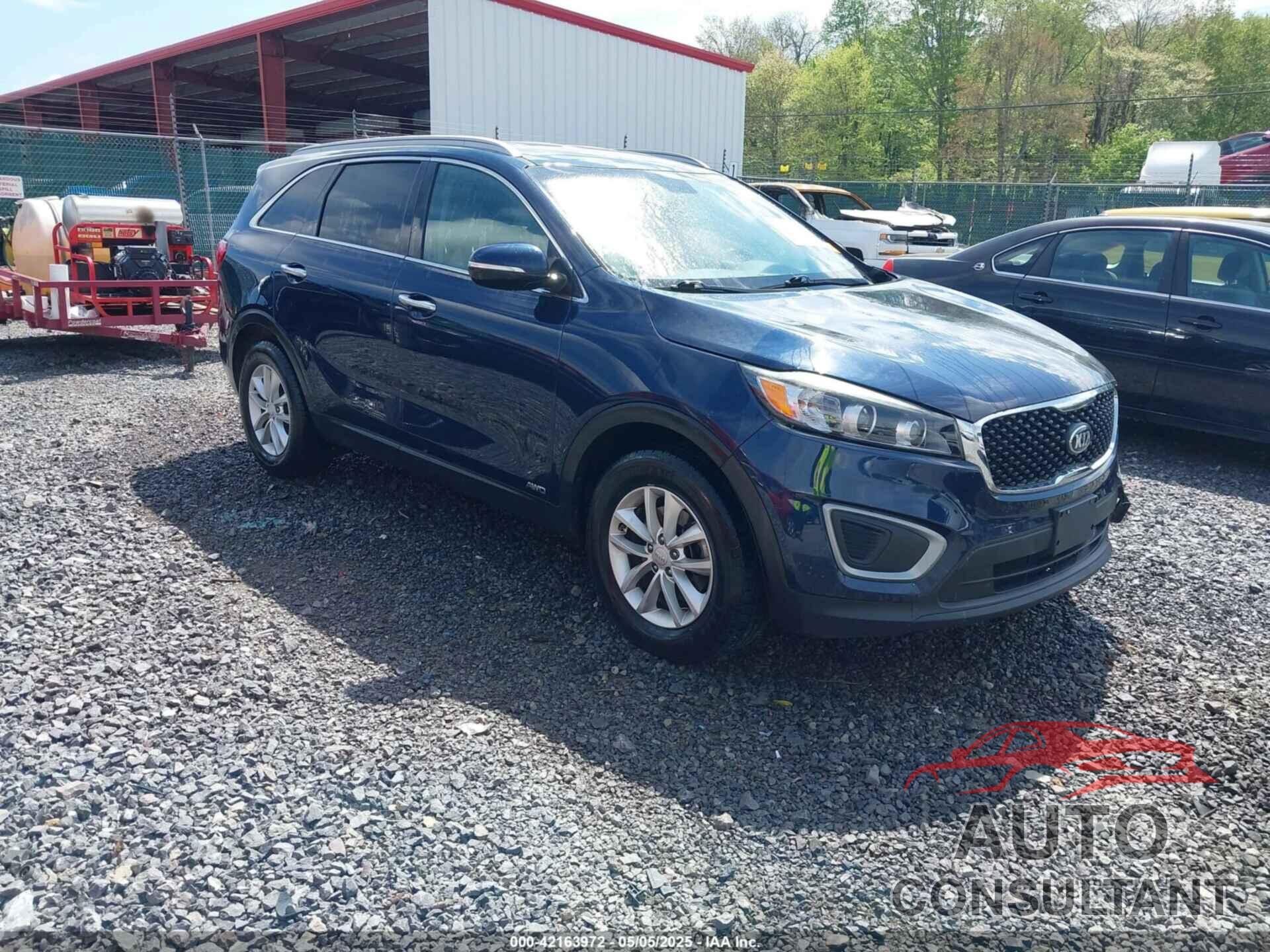 KIA SORENTO 2017 - 5XYPGDA38HG294330