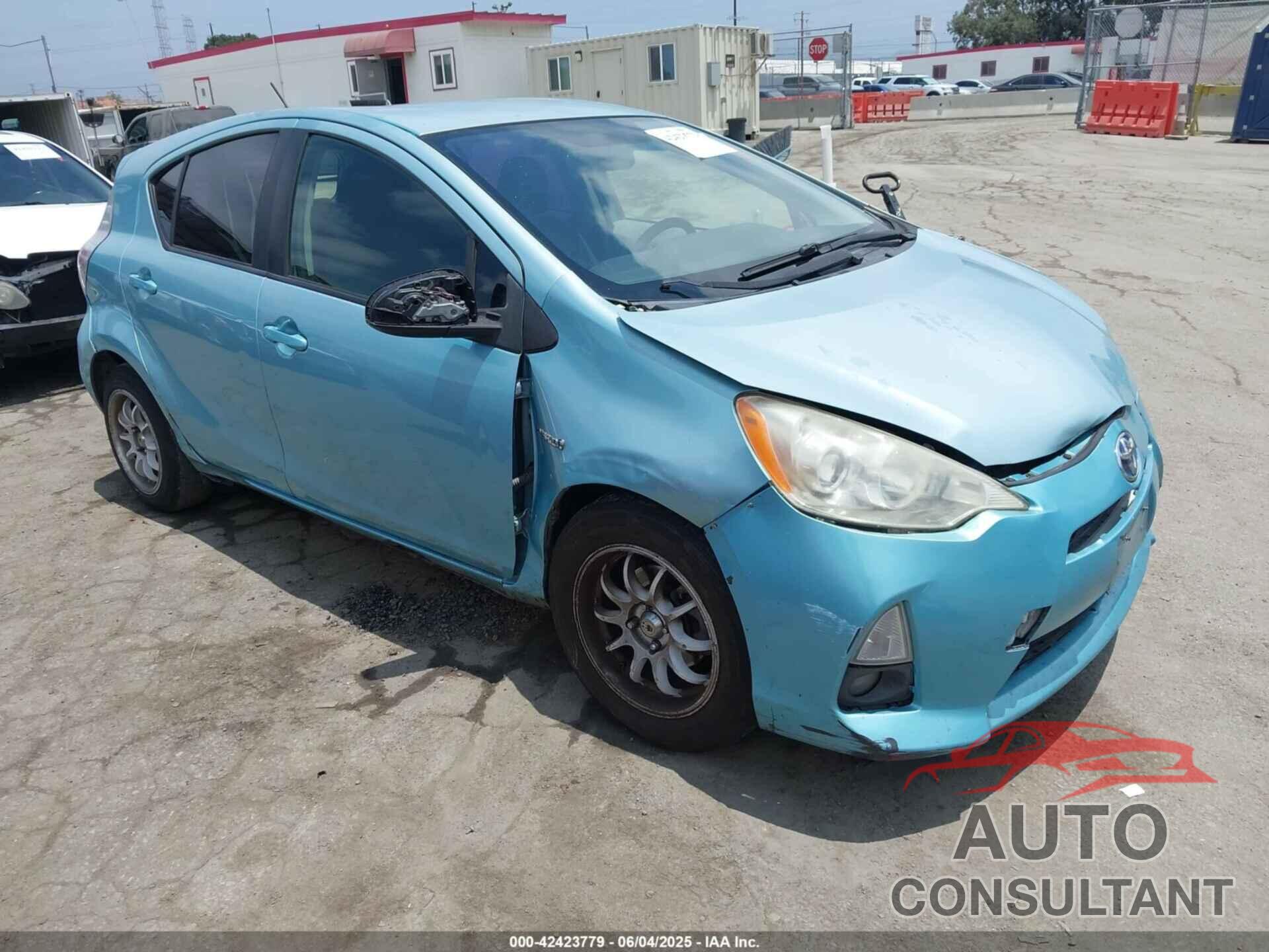 TOYOTA PRIUS C 2013 - JTDKDTB30D1046207