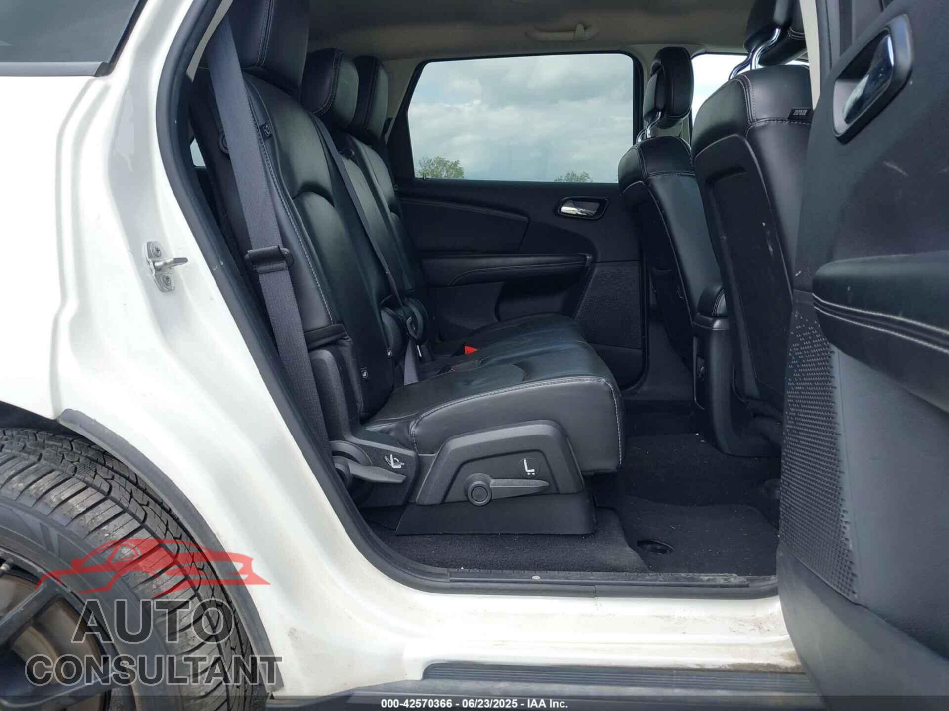 DODGE JOURNEY 2015 - 3C4PDCBB1FT553013