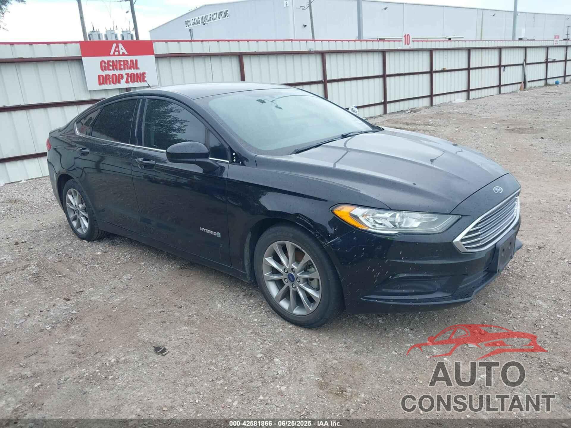 FORD FUSION HYBRID 2017 - 3FA6P0LU3HR416145