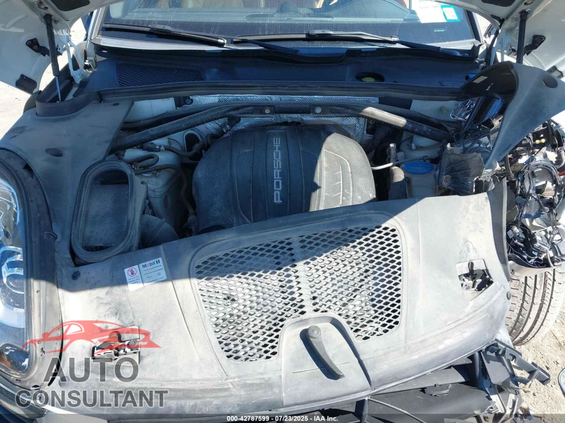 PORSCHE MACAN 2017 - WP1AA2A51HLB05971