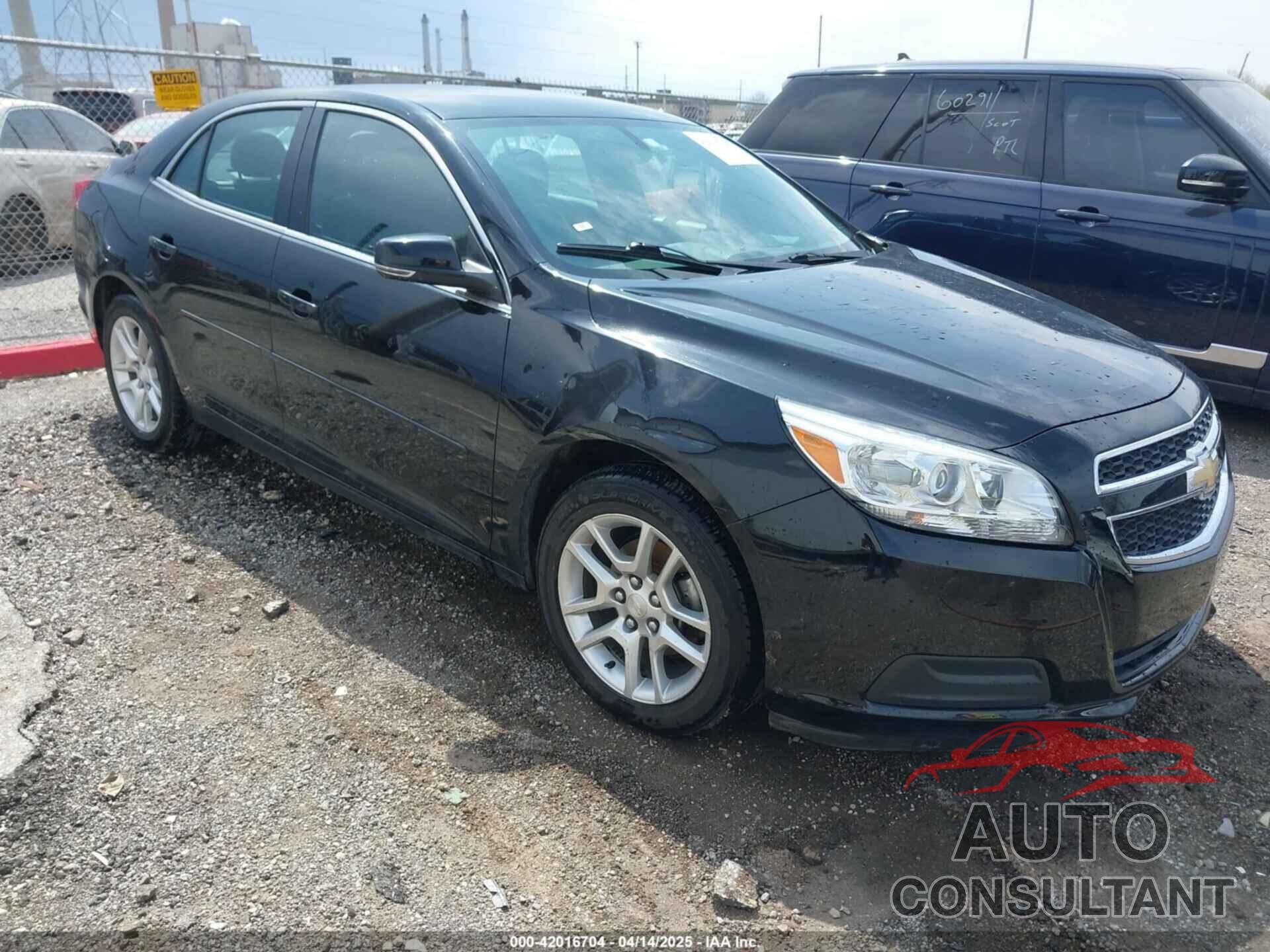 CHEVROLET MALIBU 2013 - 1G11C5SA0DU118345