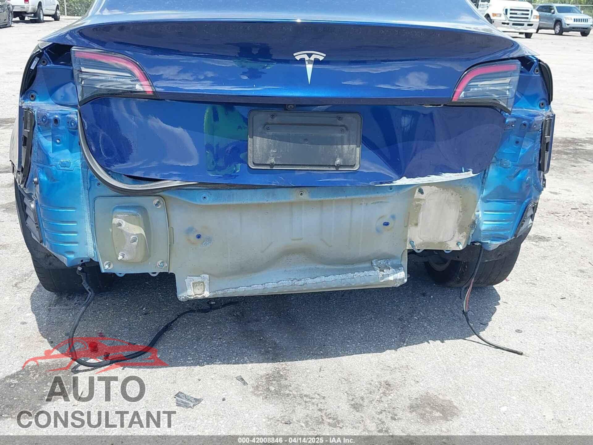 TESLA MODEL 3 2023 - 5YJ3E1EA0PF658080